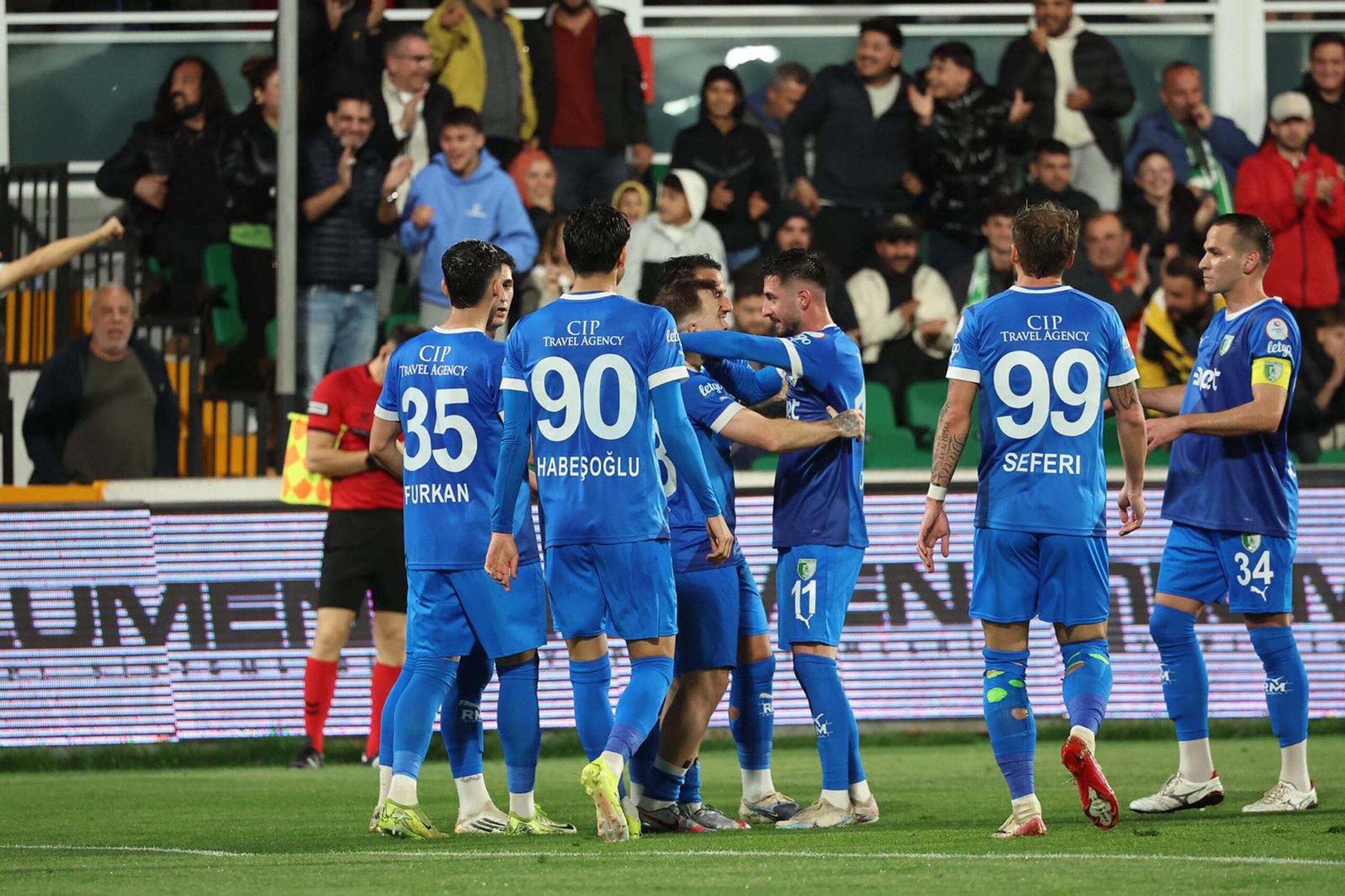 Bodrum FK ve Erzurumspor FK Zirve Mücadelesinde Karşılaşıyor