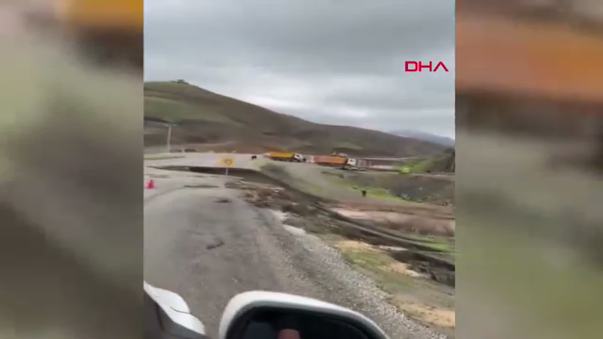 Siirt'te Şiddetli Sağanak Yağış Hayatı Olumsuz Etkiledi