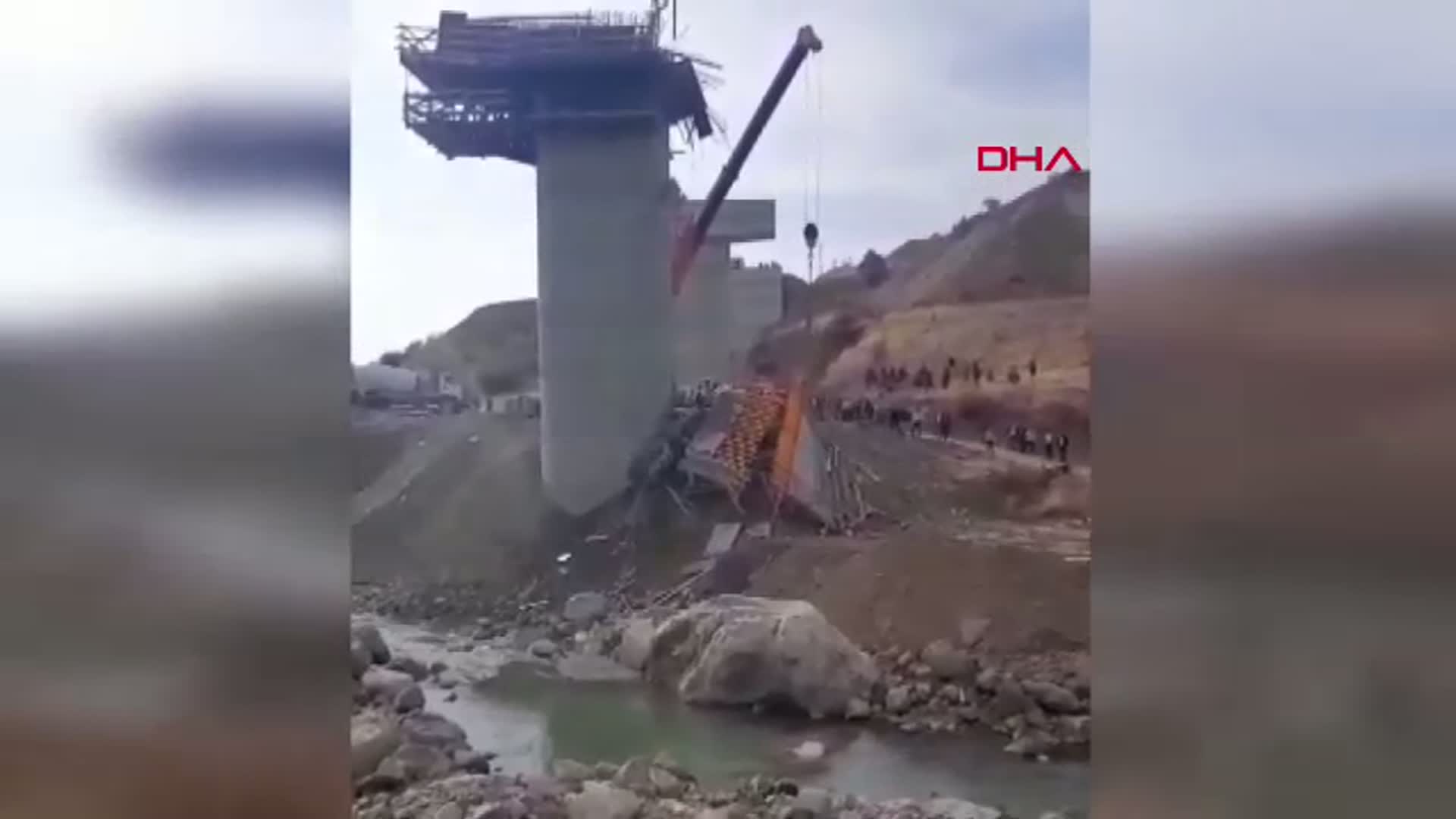 Diyarbakır'daki Viyadük Çökmesinde Tutuklu Sanık Kalmadı