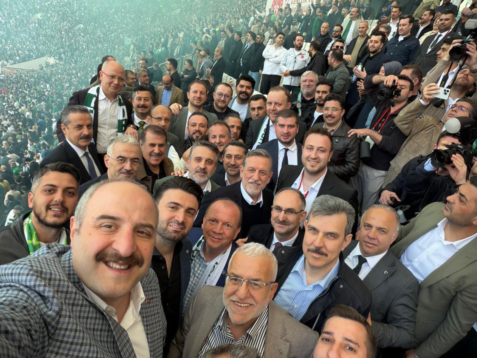 Bursaspor'un Şampiyonluk Kutlamasında Varank'ın Coşkusu