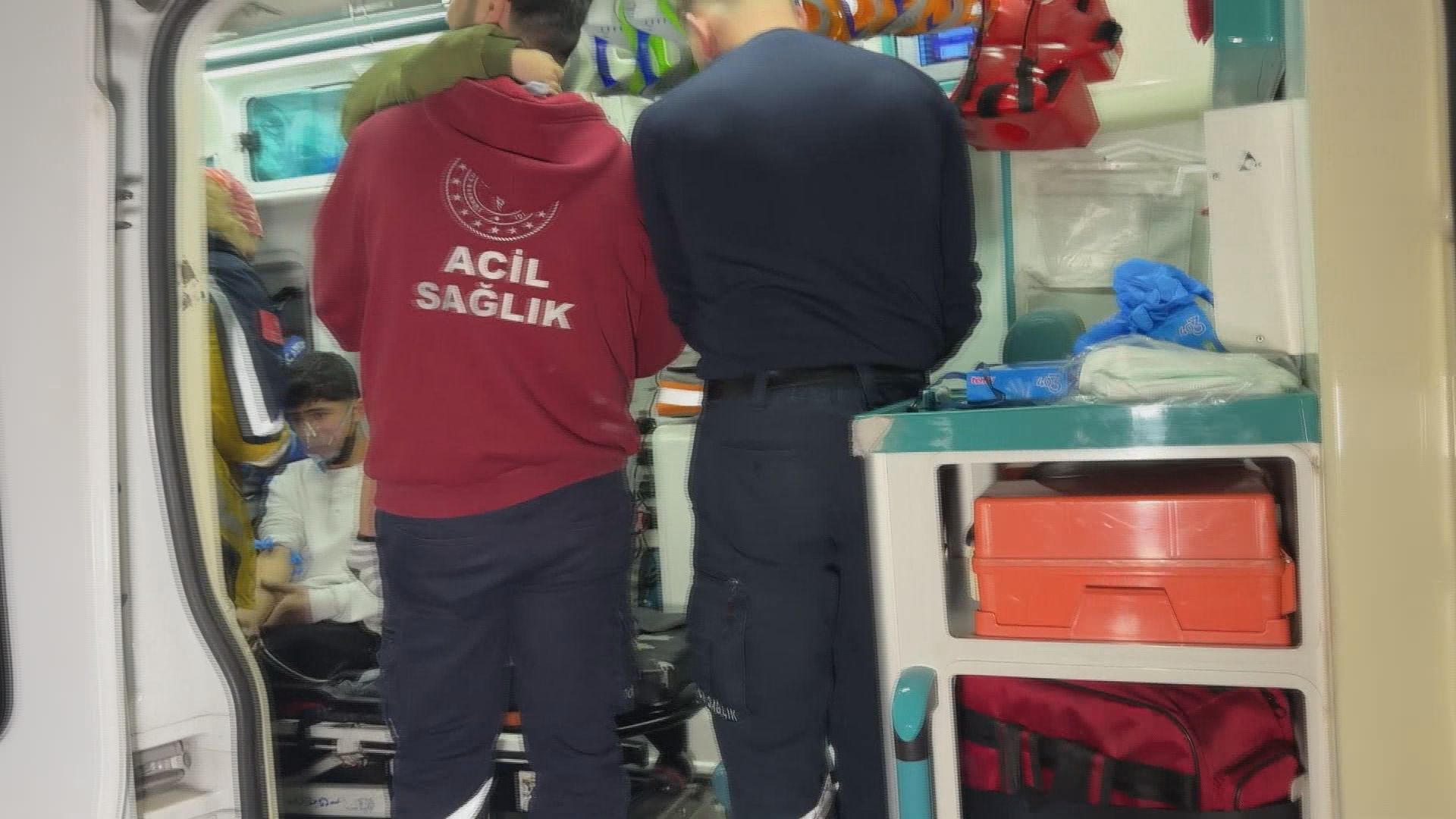Avcılar'daki Yangın: 20 Kişi Kurtarıldı