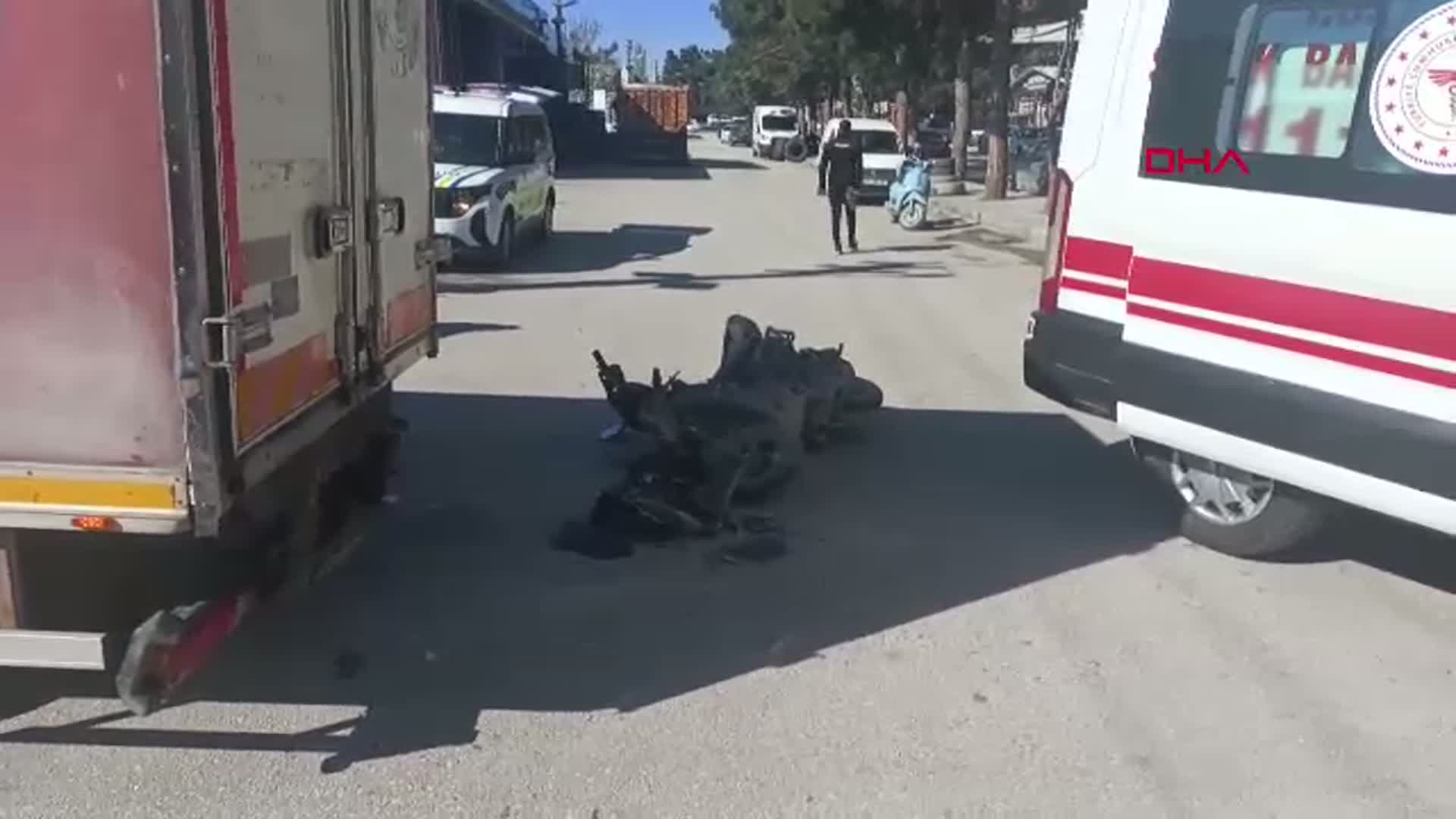 Burdur'da Motosiklet Kazası: Genç Sürücü Yaralandı