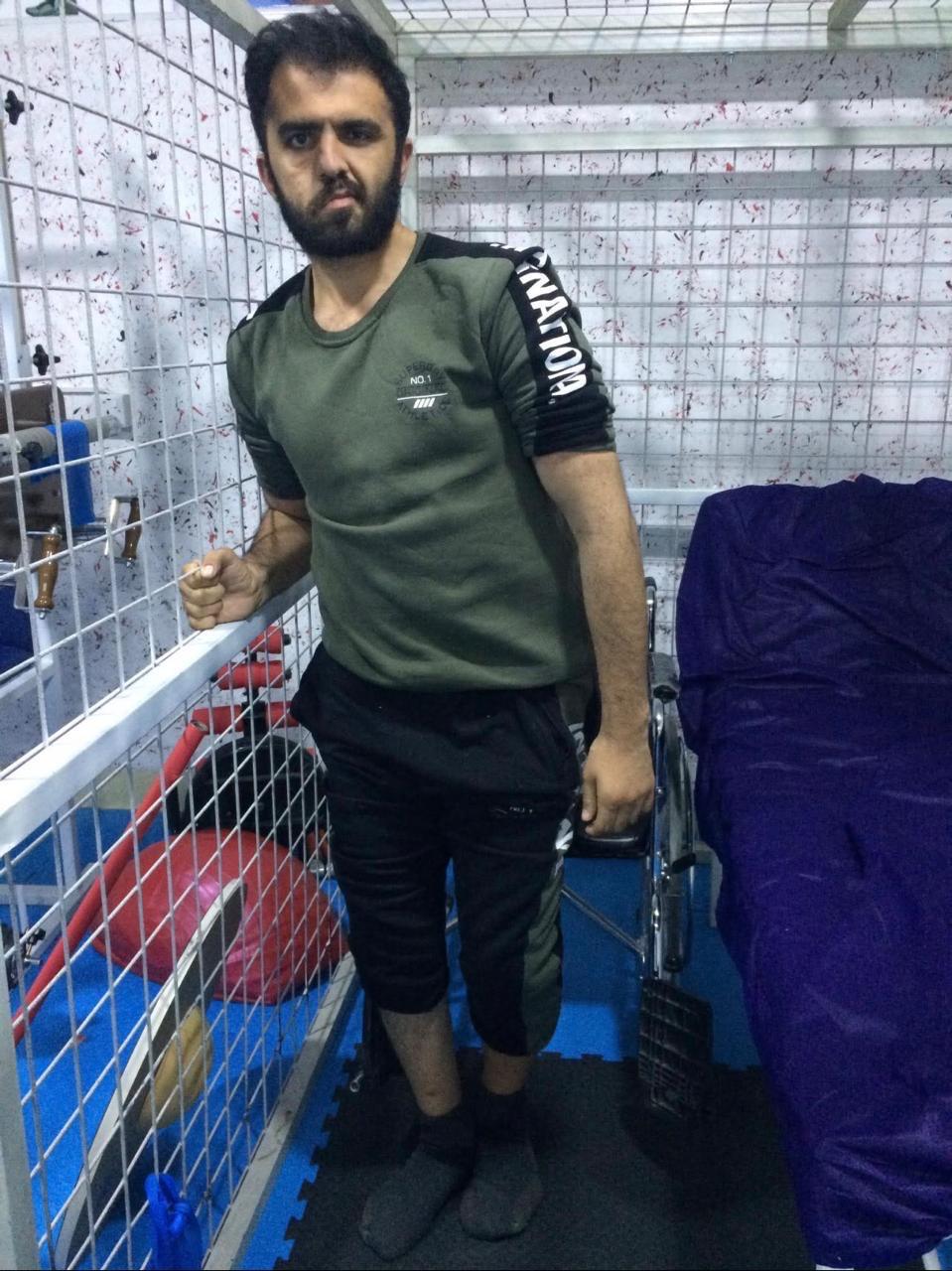 Felçli Iraklı Gazeteci Türkiye'de Yeniden Yürümeye Başladı
