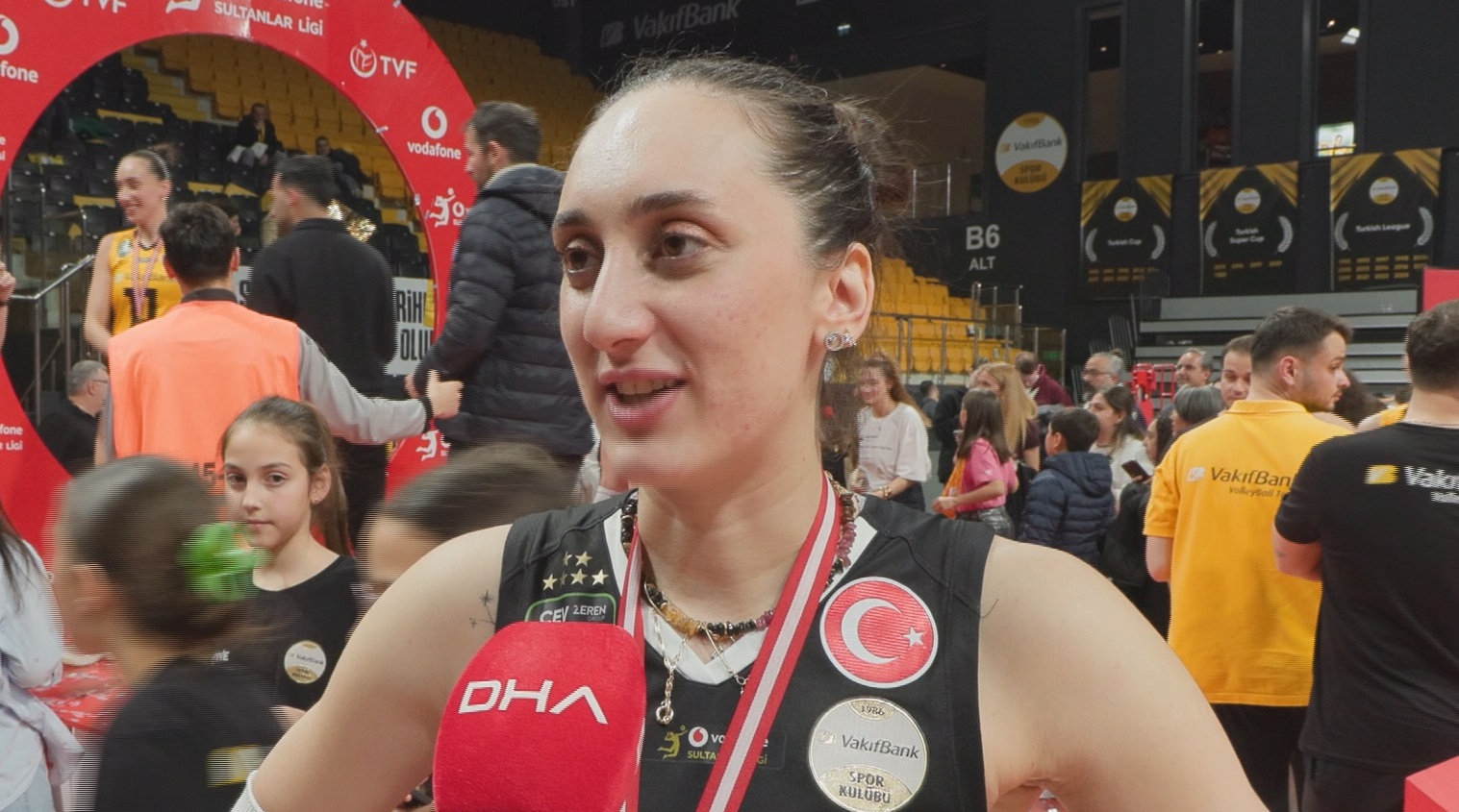 Ayça Aykaç: Final Serisi Zorlu Geçti Ama Kupayı Kazandık