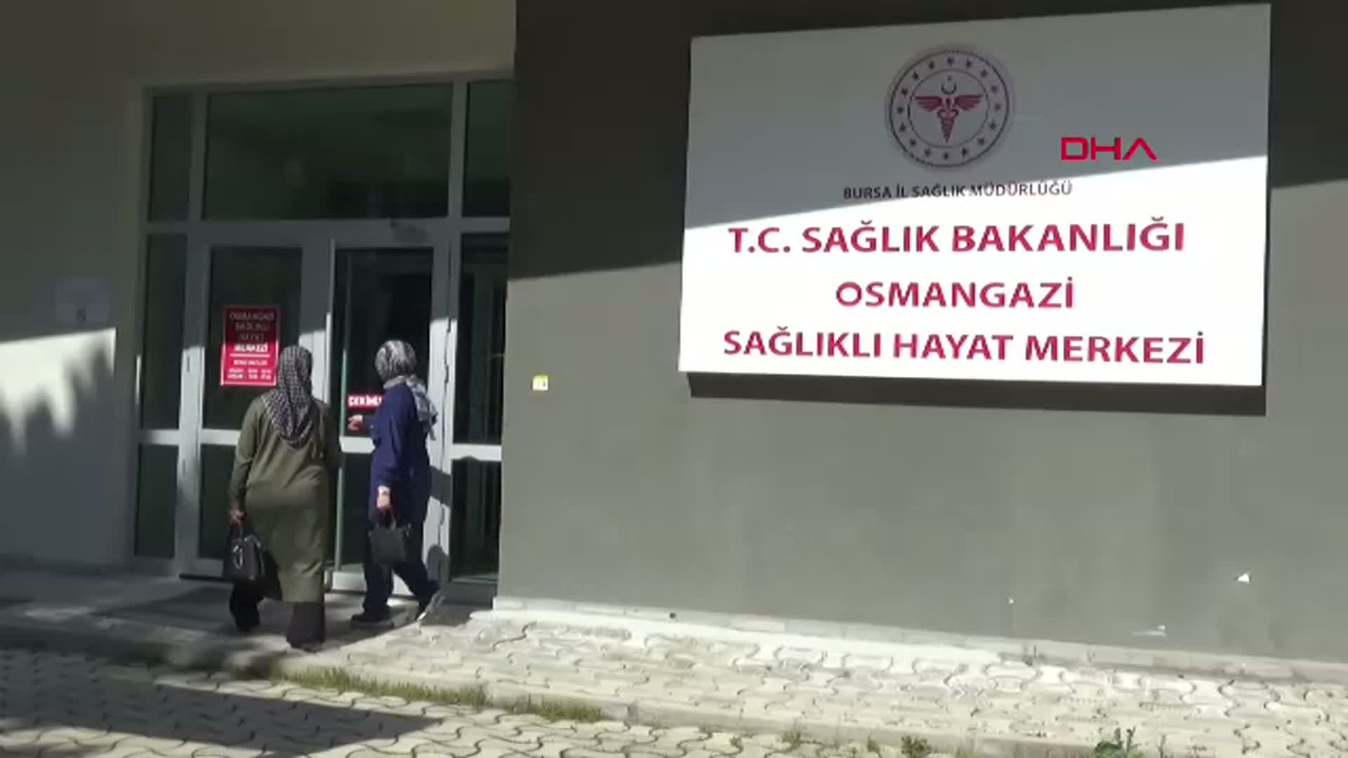 Erken Teşhis Hayat Kurtarıyor: Bursa'da Meme Kanseri Tespit Edilen Kadın Tarama Merkezi ile Hayatını Kurtardı