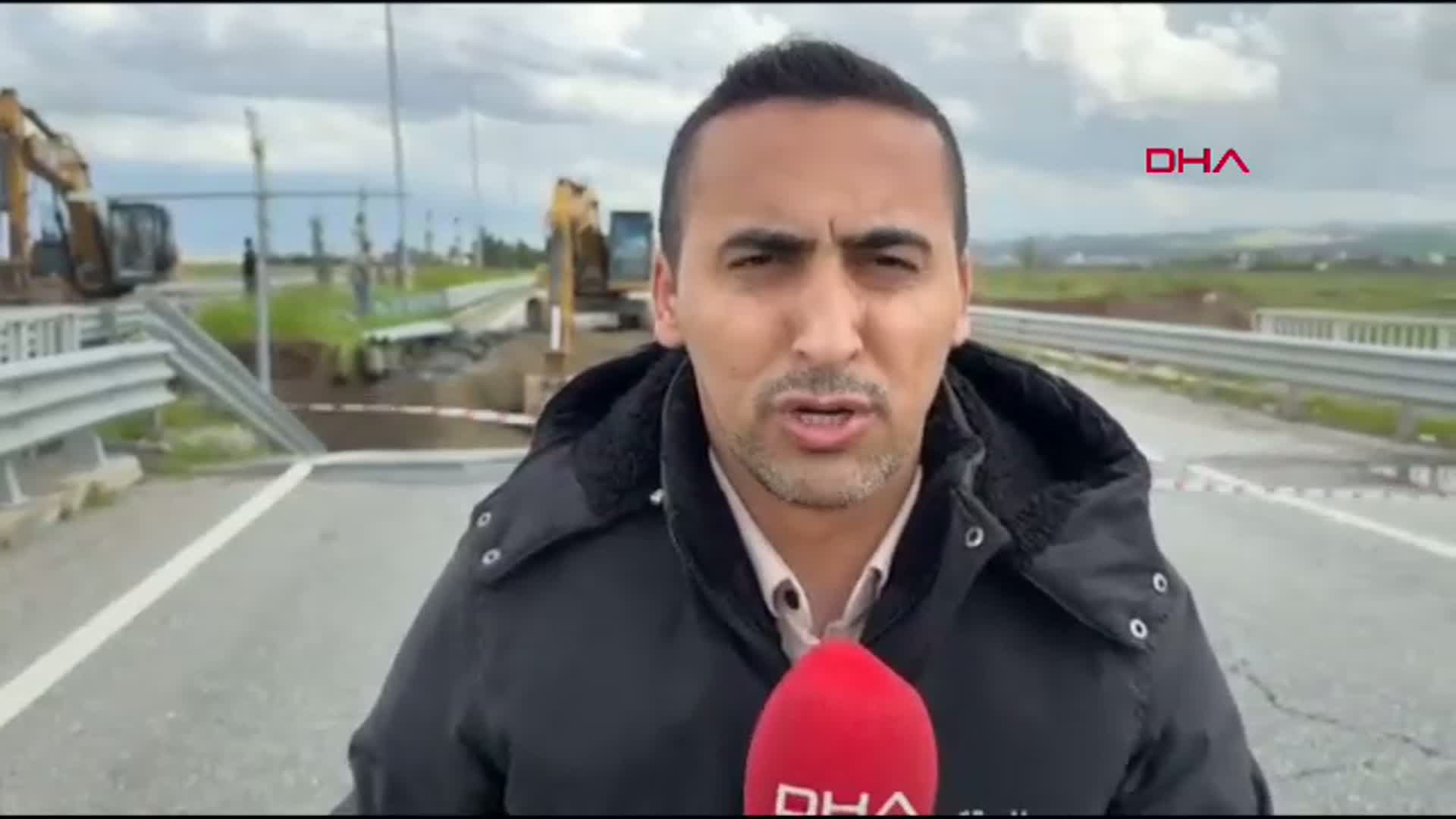 Batman'da Aşırı Yağış Yol Çökmesine Neden Oldu