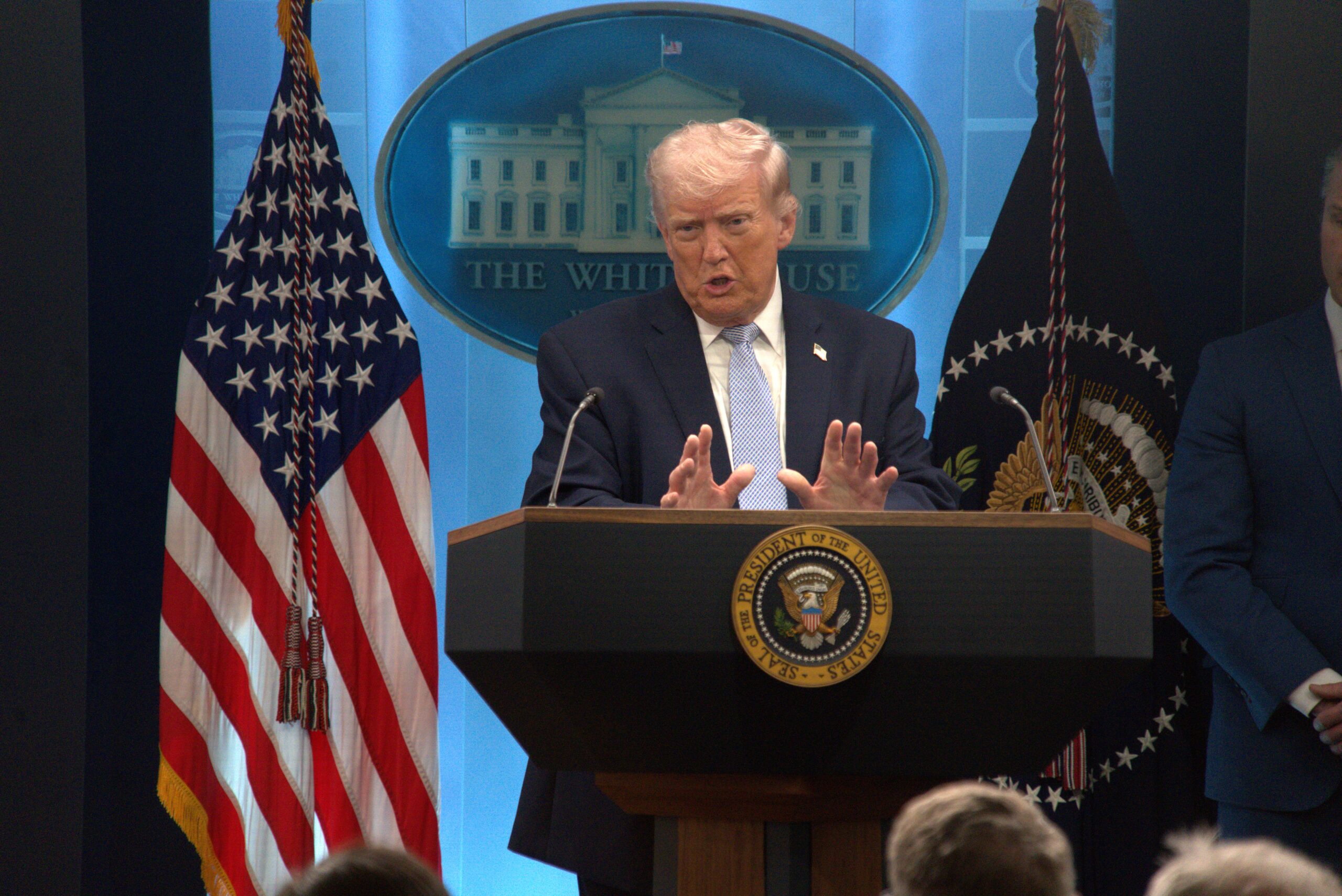 Trump: İsrail Beni İran'la Savaşa İkna Etmedi
