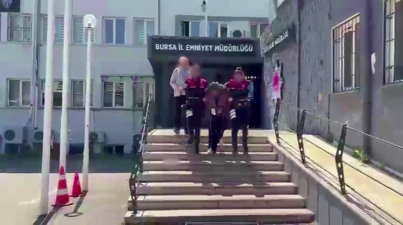Canlı Yayında Tartışma Kanlı Bitti: Kadın Bıçakla Yaralandı