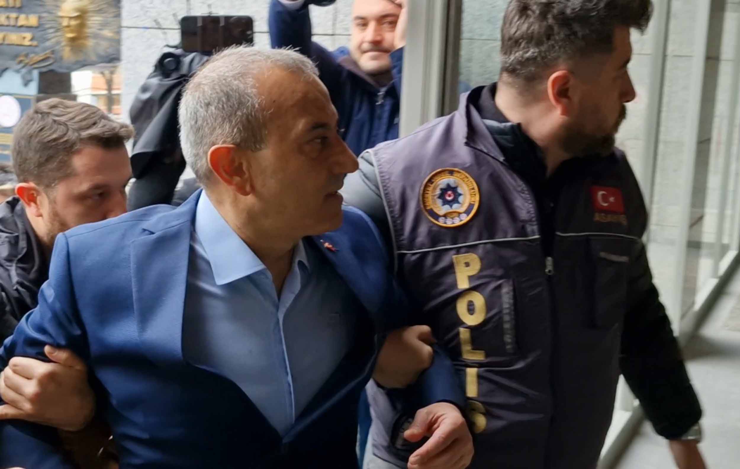 Eski Tunceli Valisi Tuncay Sonel Adliyeye Sevk Edildi