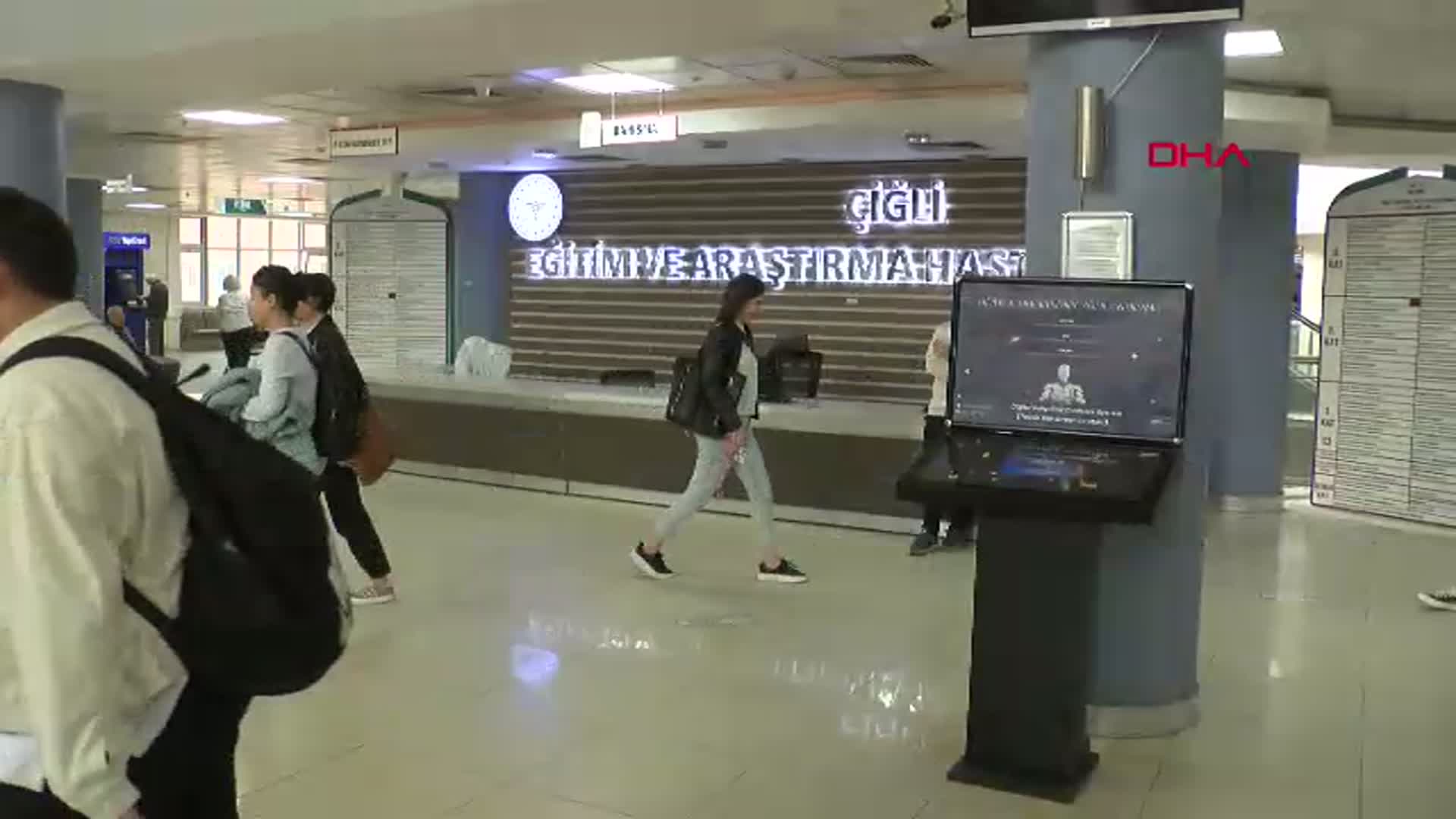 İzmir'de Yapay Zeka Destekli Rehber Dönemi Başladı