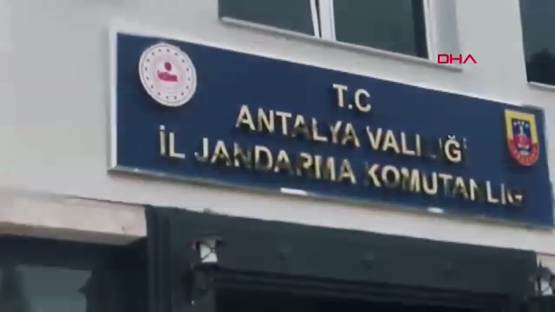 Antalya'da 'Tefecilik' Operasyonu: 3 Tutuklama, 149 Milyon Liralık Mal Varlığına El Konuldu
