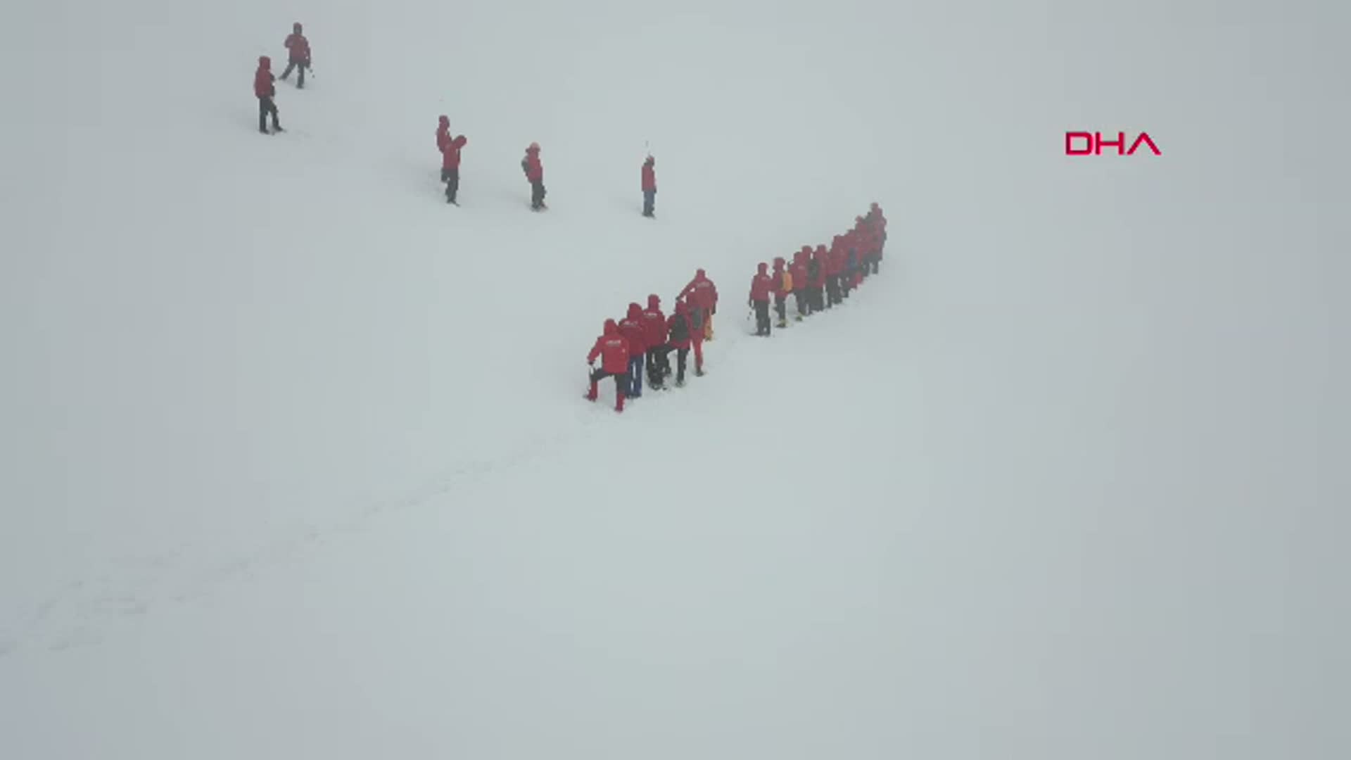 AKUT, Uludağ'da Gönüllü Ekiplerine Kış Eğitimi Verdi