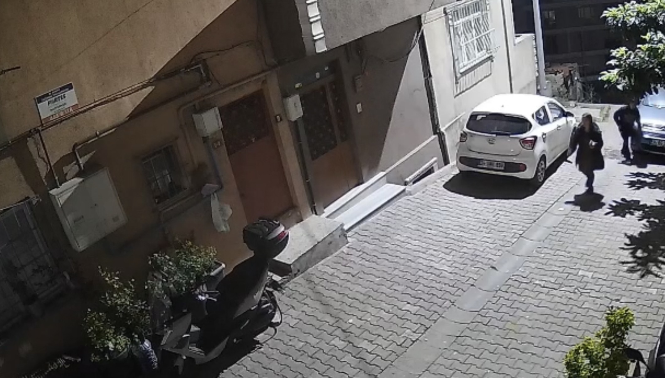 Kağıthane'de Taciz İddiası: Kadının Çığlığı Şüpheliyi Yakalattı