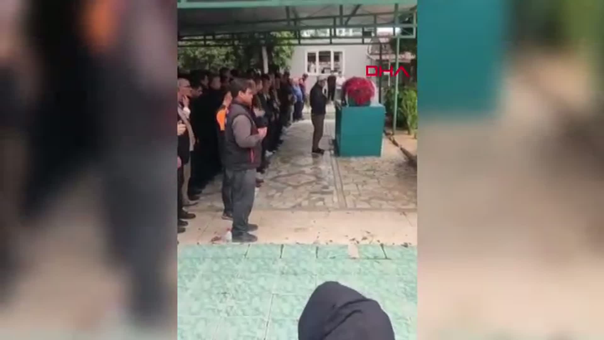 Zeynep Su Acar, Son Yolculuğuna Gelinlik ve Duvakla Uğurlandı