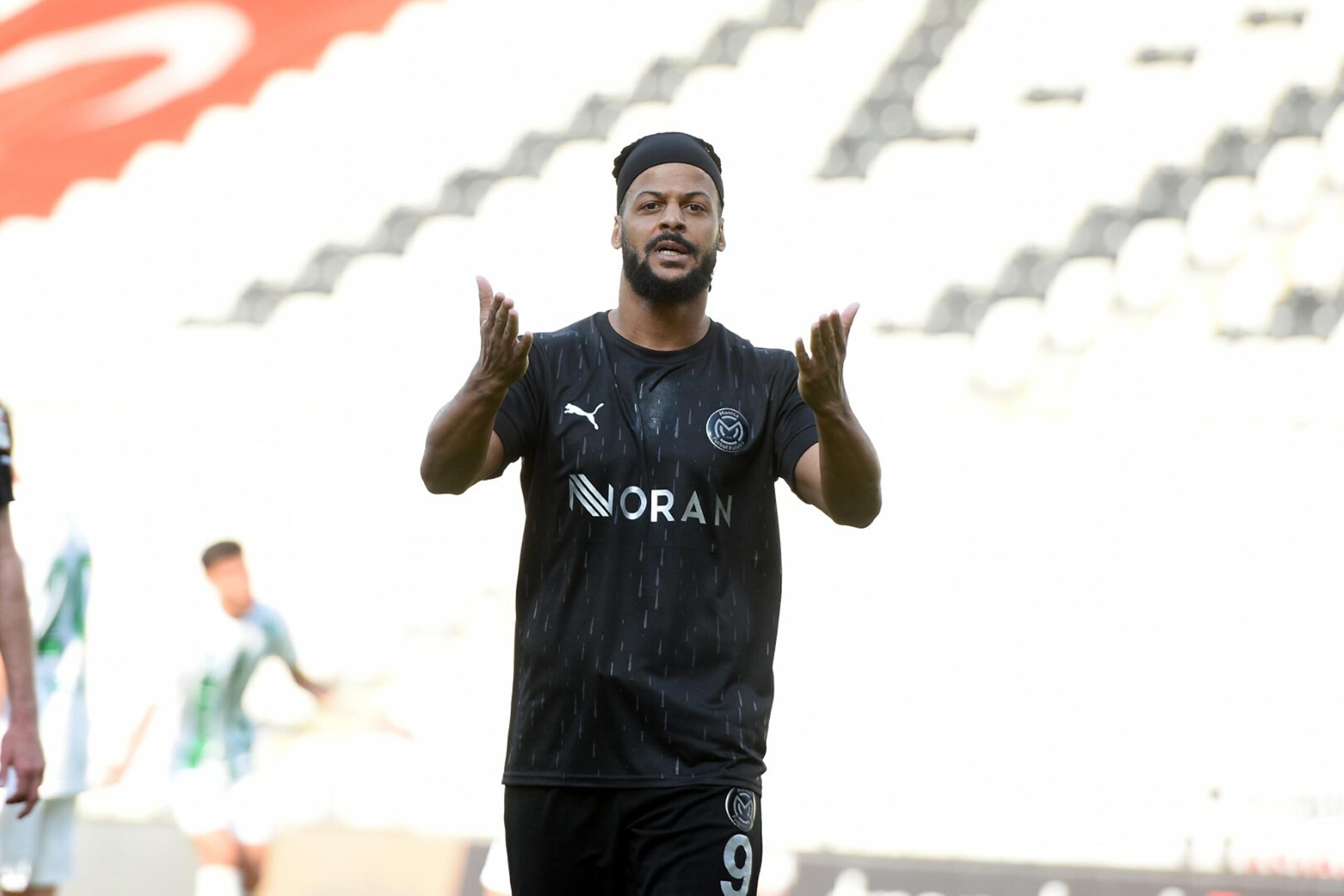 Manisa FK'da Diony'nin İhtişamı