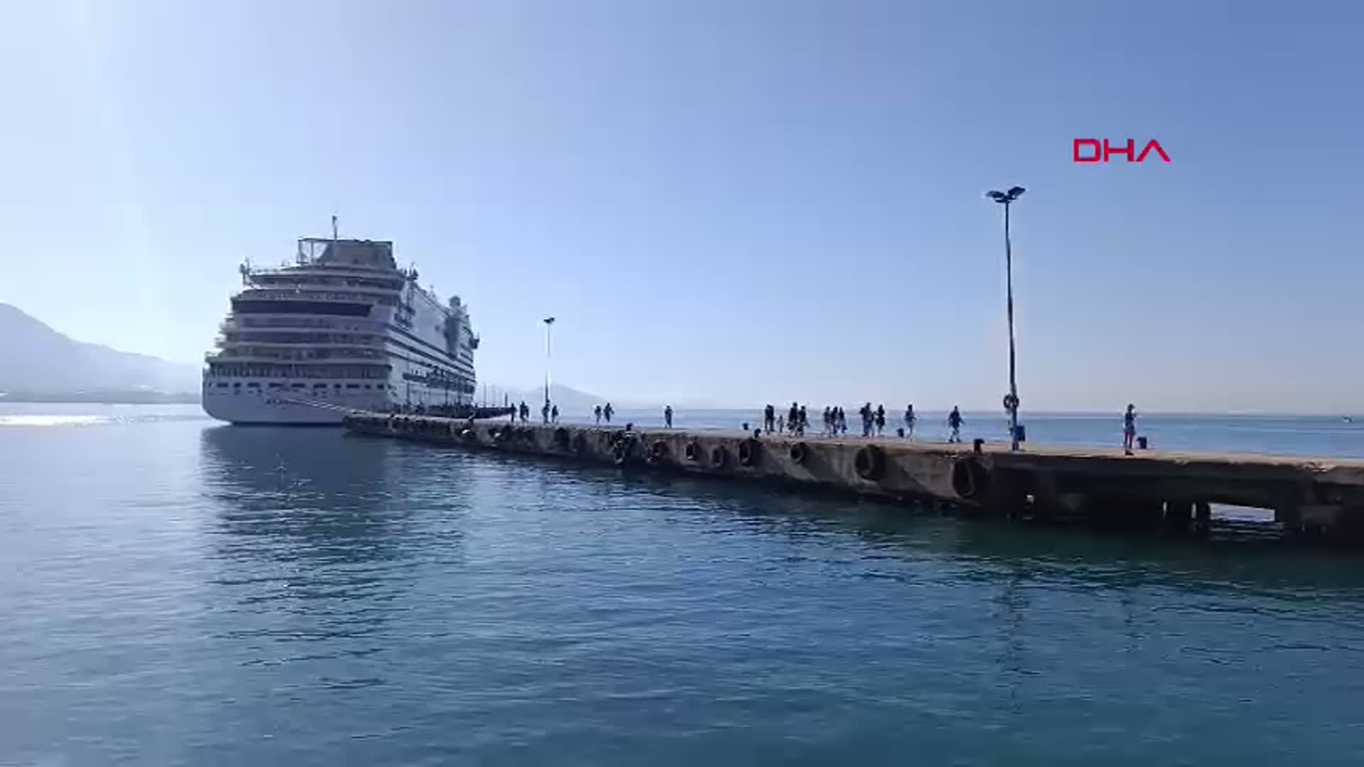 Alanya, Alman Turistleri Ağırladı: AIDAstella Kruvaziyeri Limanda