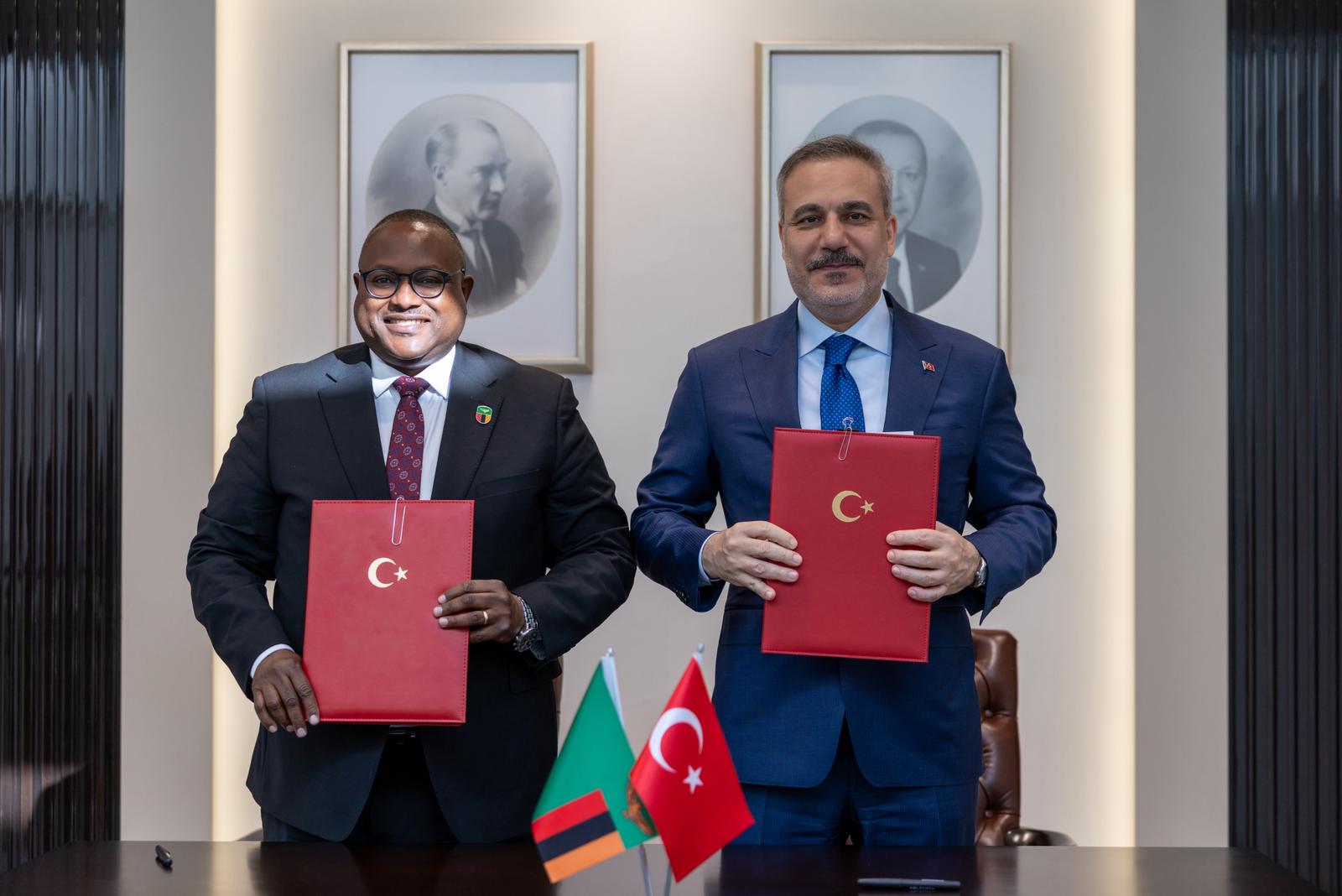 Bakan Fidan ve Zambiyalı Mevkidaşı Haimbe, Diplomatik İlişkiler İçin Önemli Protokol İmzaladı