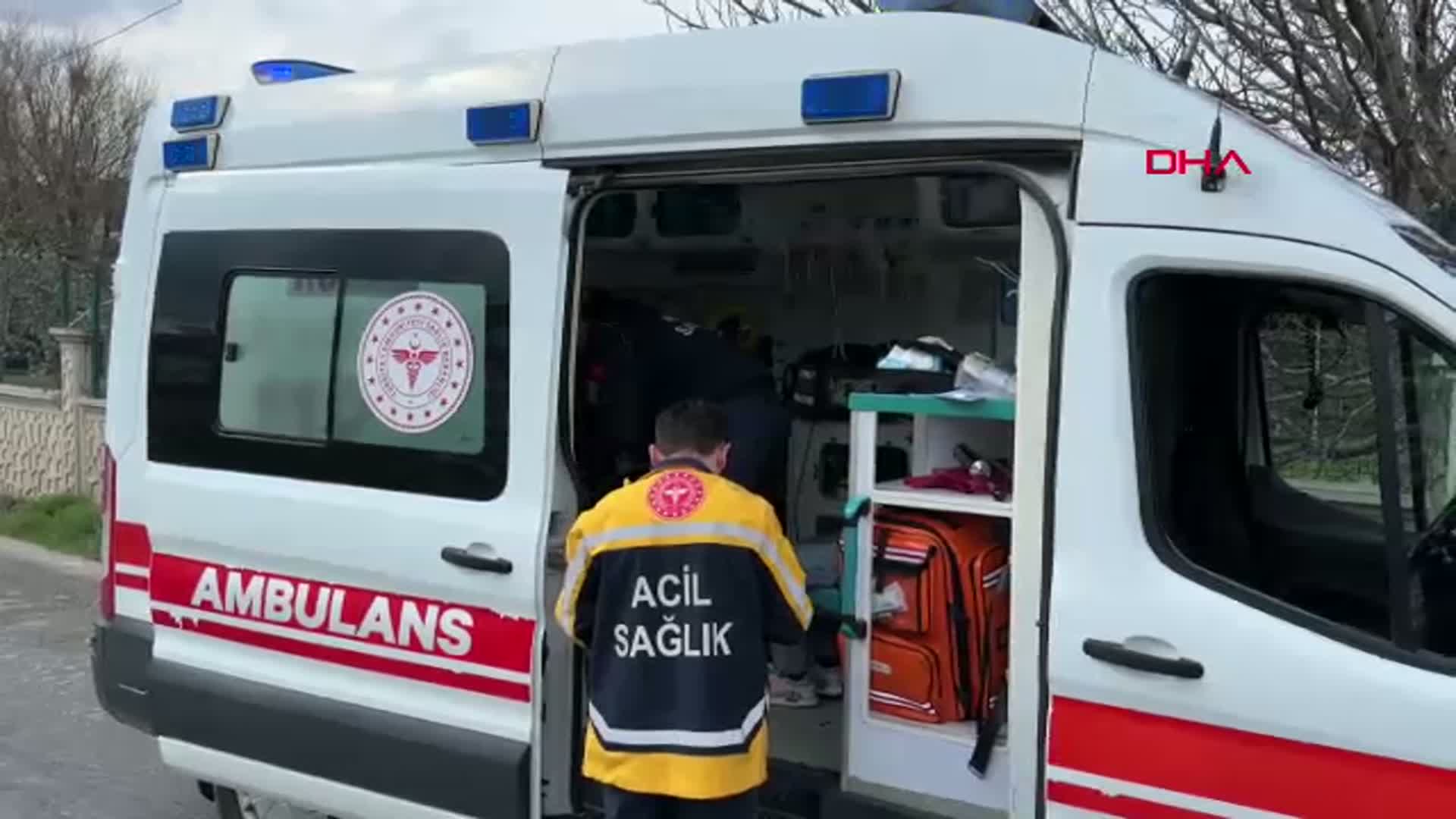 Kütahya'da Kaza: Minibüs ve Hafif Ticari Araç Çarpıştı, 2 Yaralı