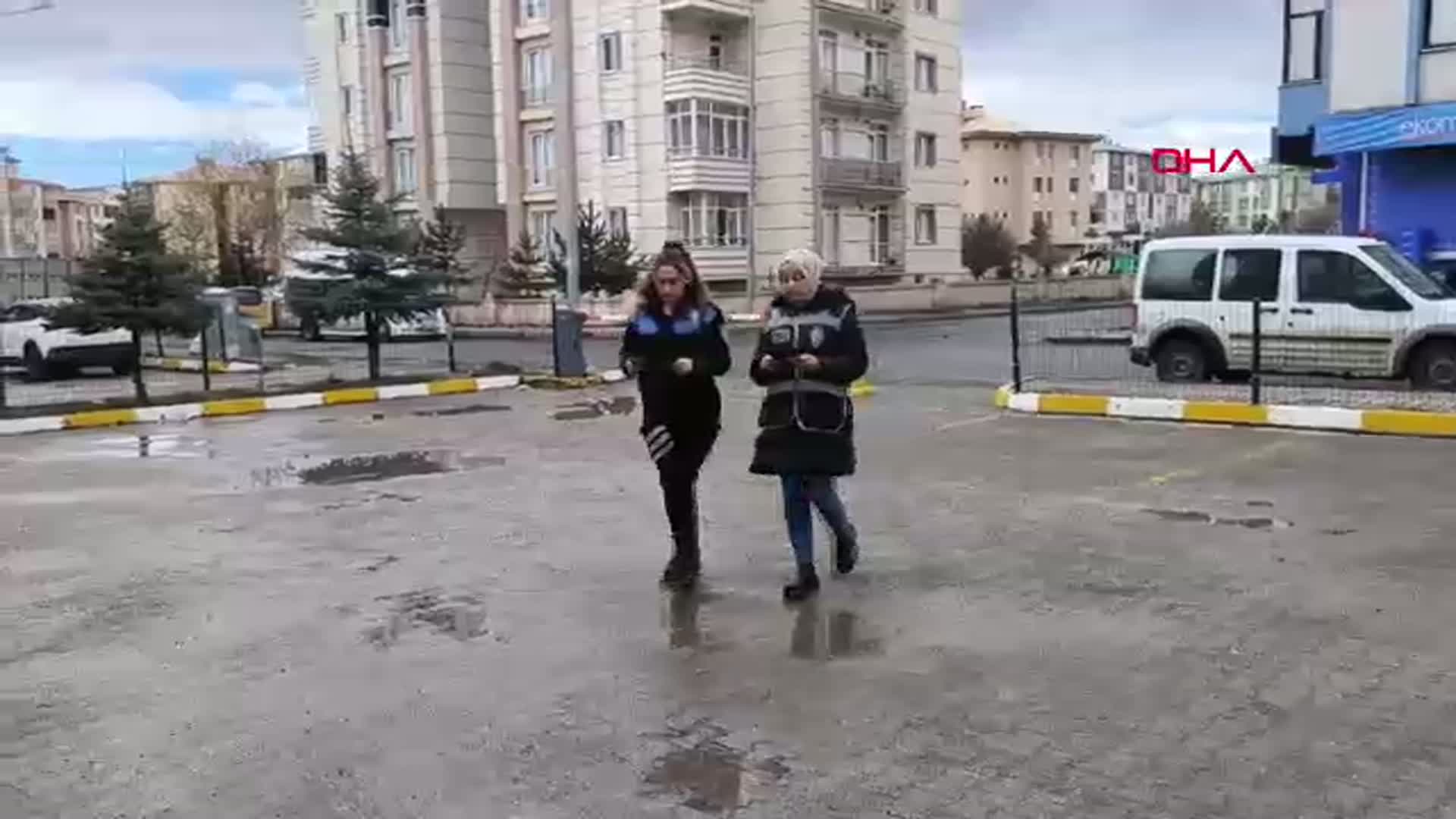 Kars'ta Kadın Polisler Sahada: Dolandırıcılara Karşı Bilinçlendirme Seferberliği