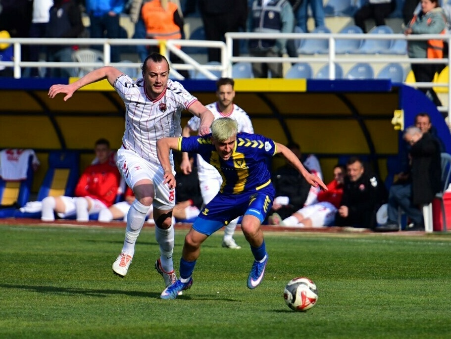 Bucaspor 1928, Veda Maçı İçin Sahada: Küme Düşen Takımın Son Heyecanı