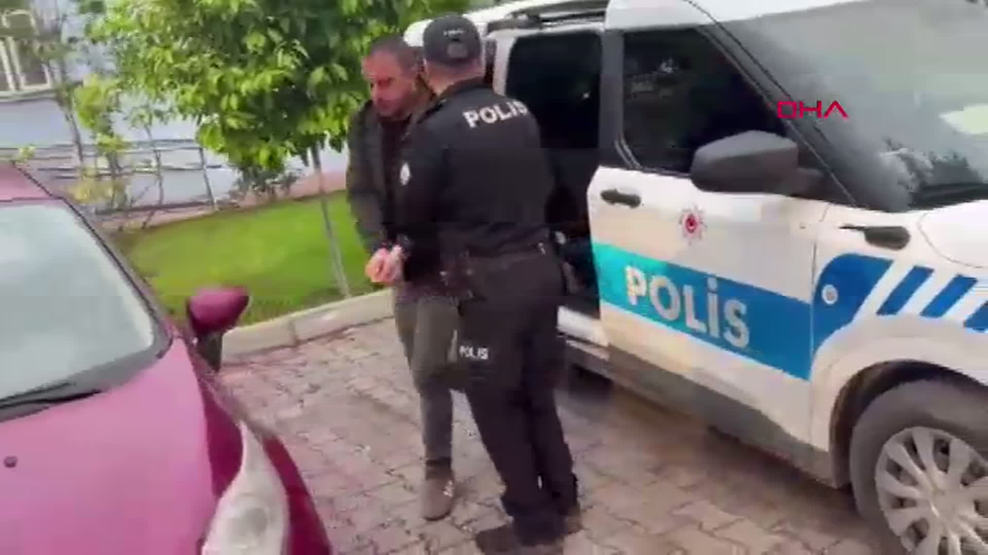 Adana'da Huzur Operasyonu: Çeşitli Suçlardan Aranan 5 Firari Hükümlü Yakalandı