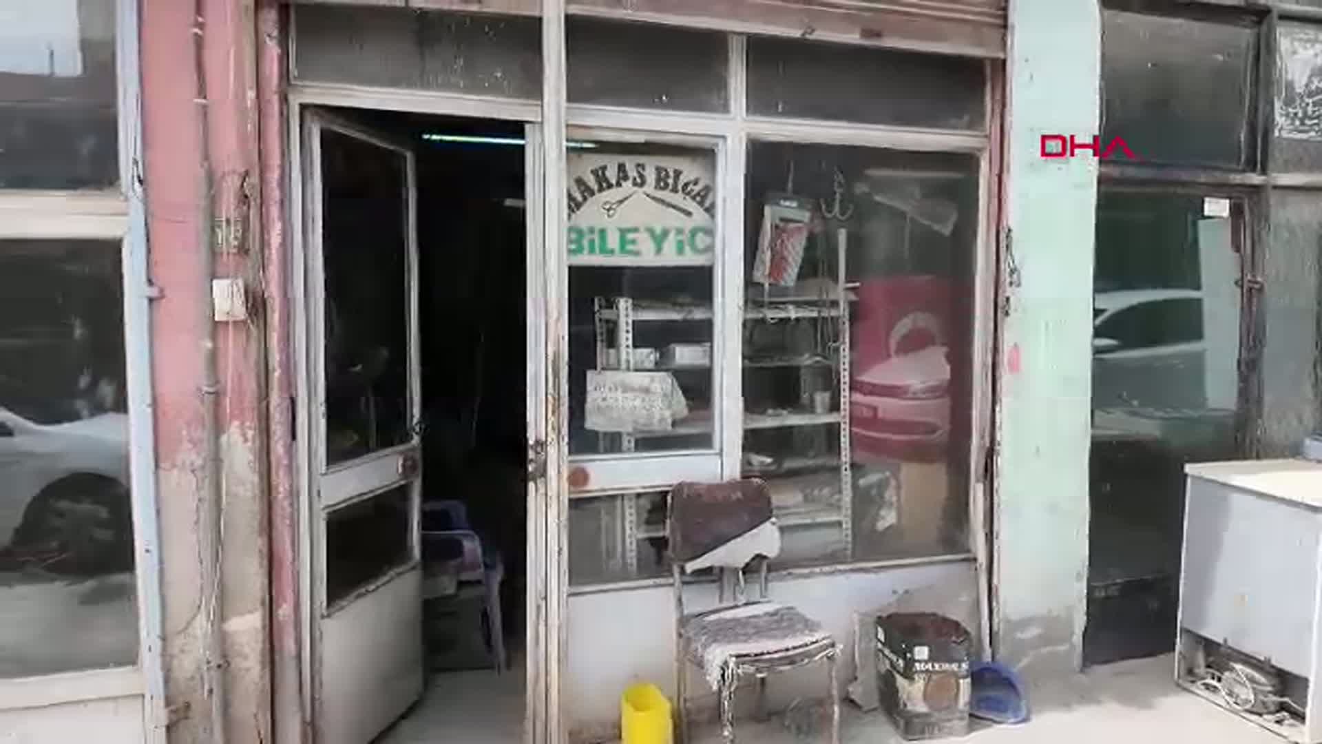 Manisa'da Yarım Asırlık Ateş: Bıçak Ustası Orhan Usta'dan Çelik Döven Ellerin Hikayesi
