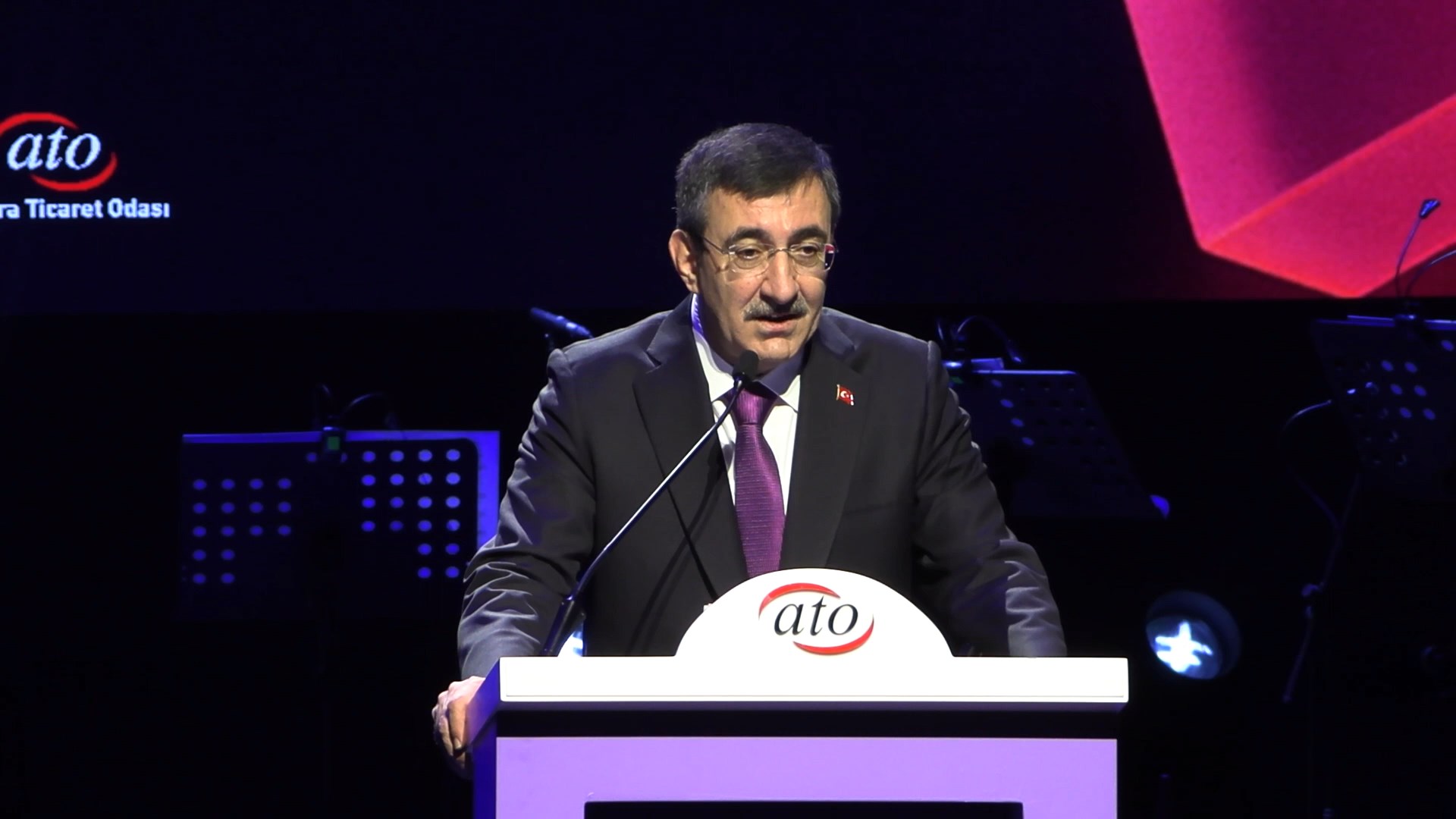 Cevdet Yılmaz: İstikrar, Hızlı Gelişimin Anahtarı