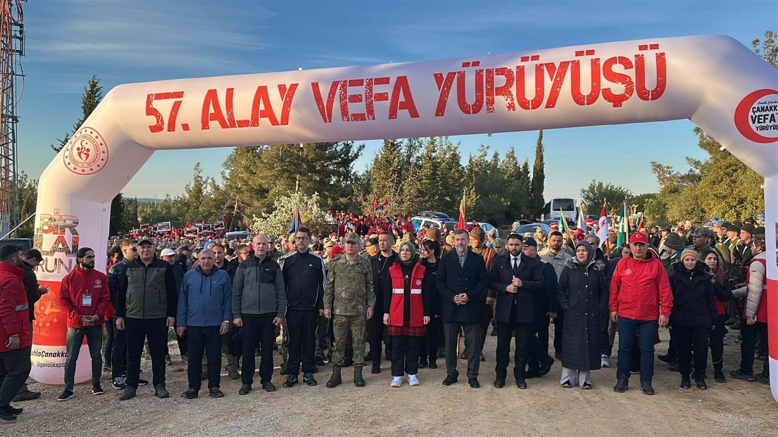 Çanakkale'de Tarihi Anma: 57. Alay Vefa Yürüyüşü ile Şehitler Canlandırıldı