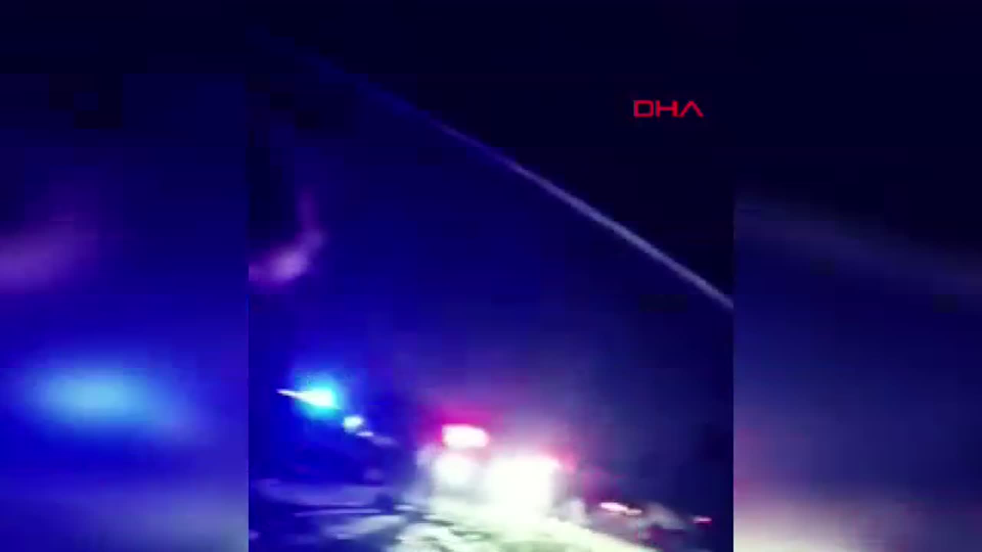 Gaziantep'te Feci Kaza: TIR'a Arkadan Çarpan Otomobilde Baba ve Oğul Hayatını Kaybetti