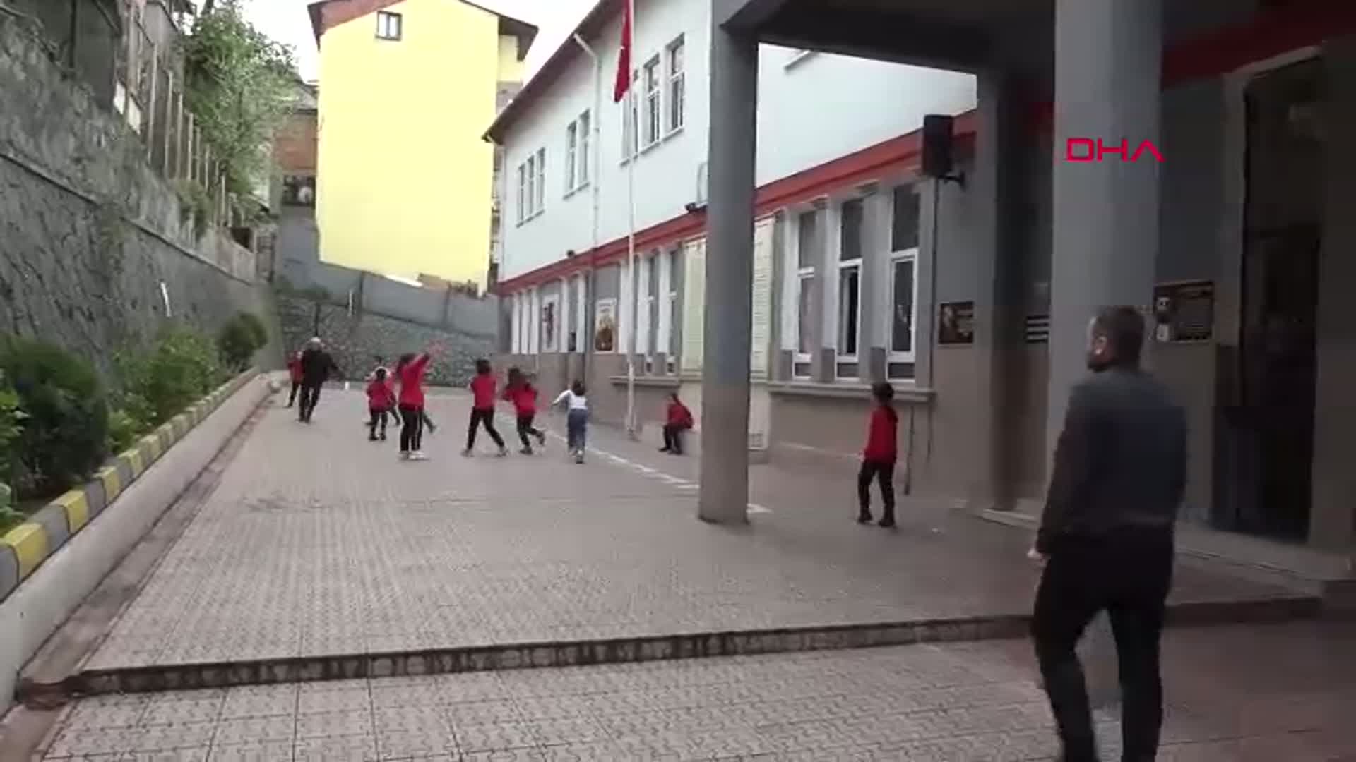 Trabzon'da Öğrencilerden Nesli Tükenen Balaban Kuşuna Şefkat Eli: Teori Pratikte Hayat Buldu