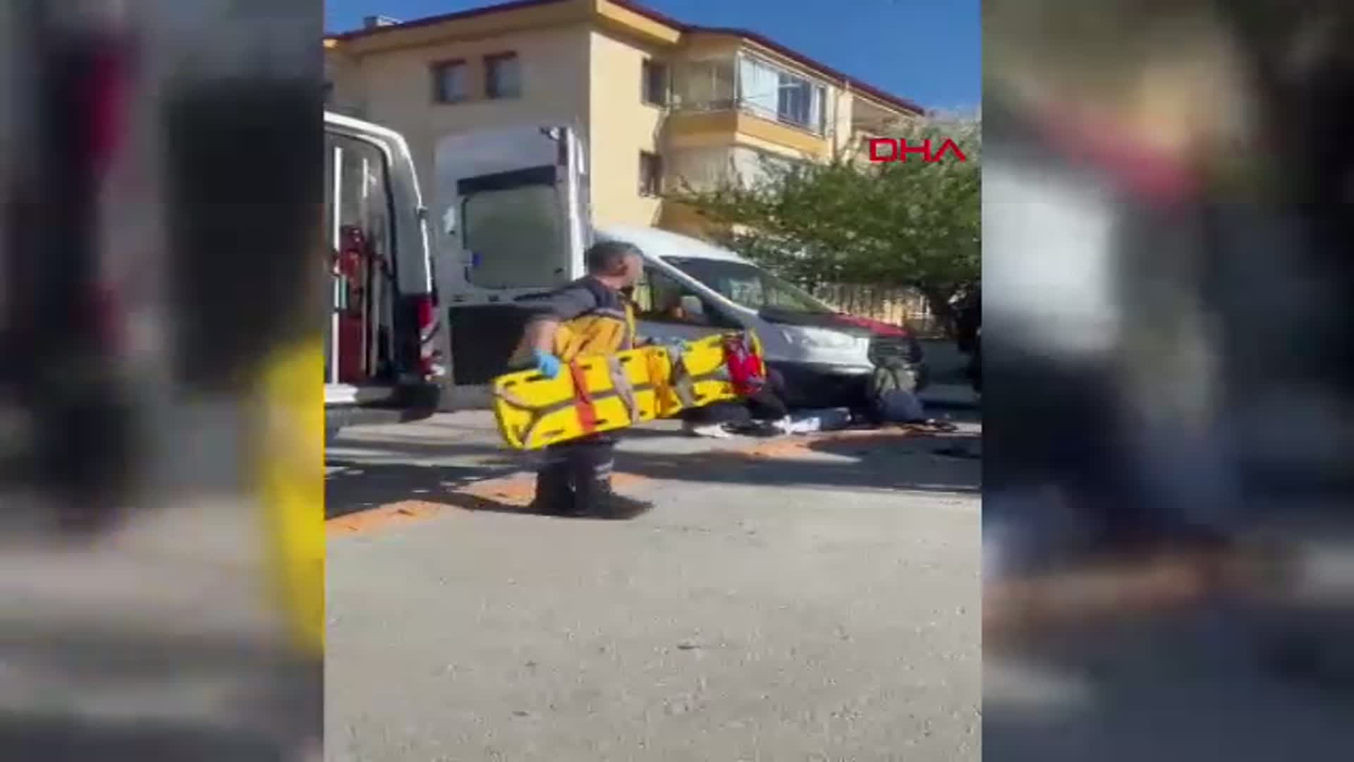 Çorum'da Polisten Kaçan Motosiklet Sürücüsü Cezayı Kaza ile Aldı: 2 Yaralı