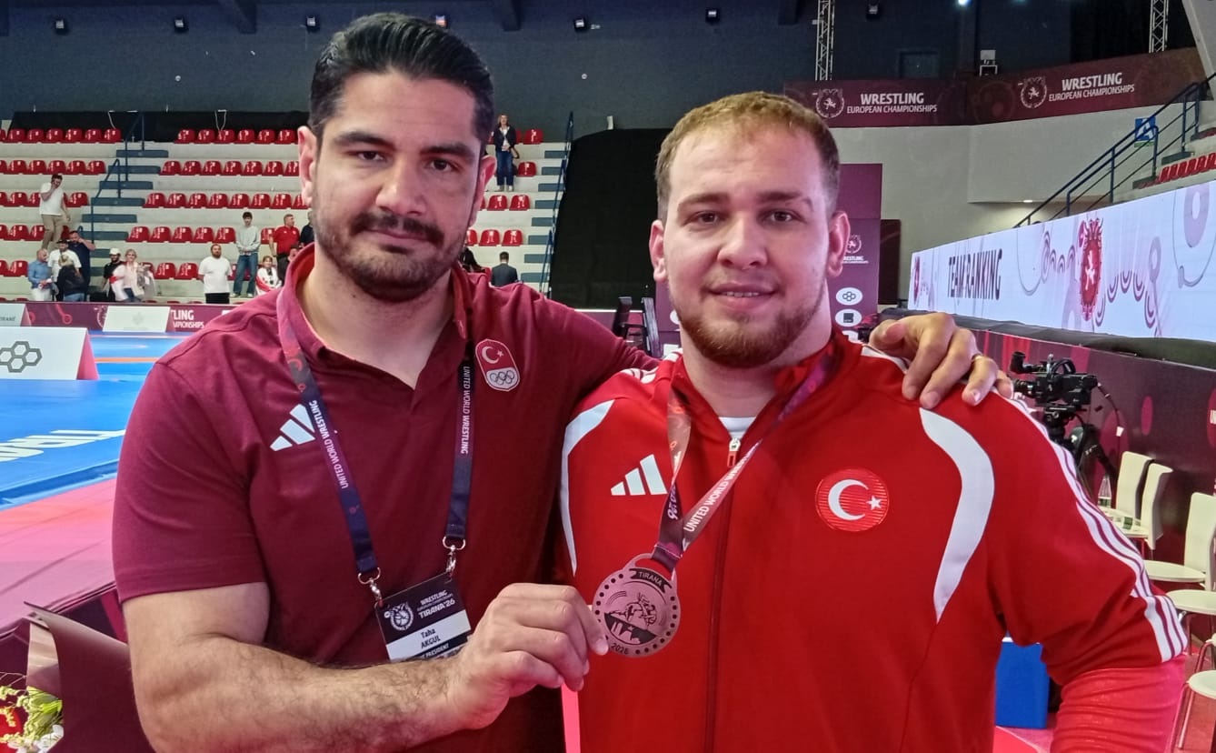 Taha Akgül'den Açıklamalar: 'Hakan Büyüktürük Mirasçım Olacak, Yerim Dolacak!'