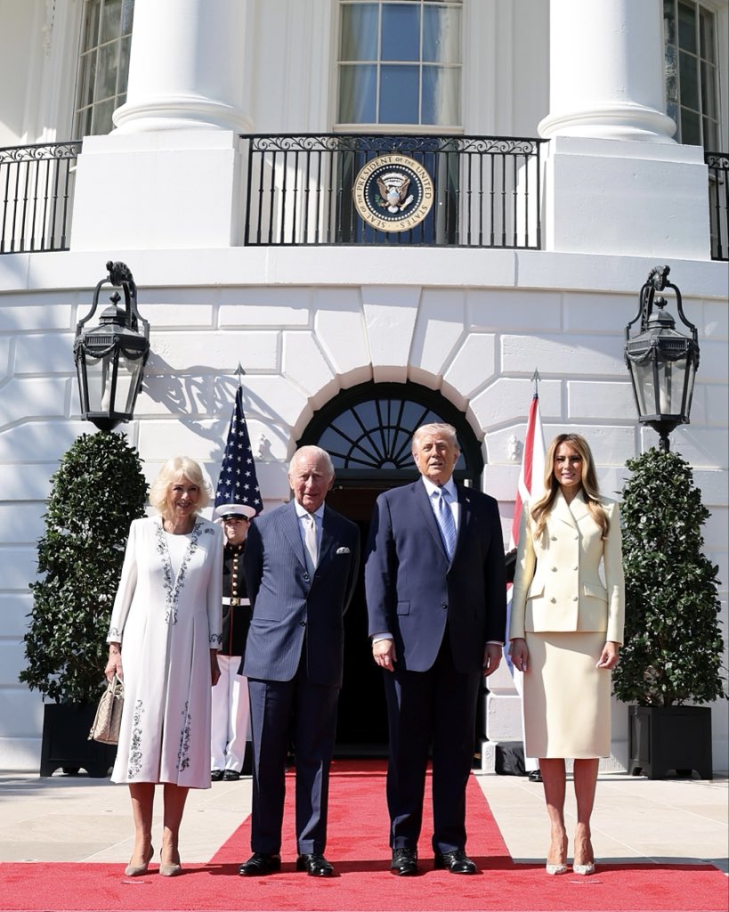 Kral Charles ve Kraliçe Camilla ABD'de: Beyaz Saray'da Trump Çifti Karşıladı