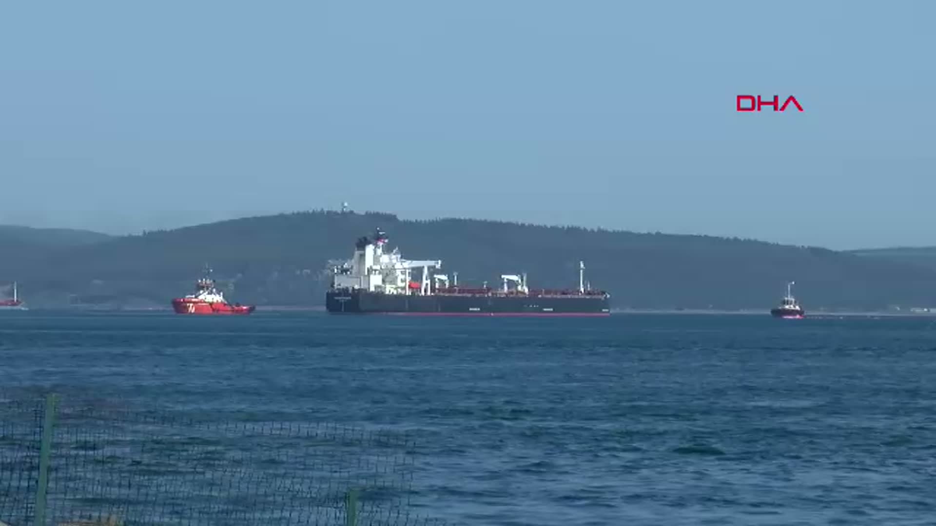 Çanakkale Boğazı'nda Ham Petrol Tankeri Arızalandı: Trafik Durdu