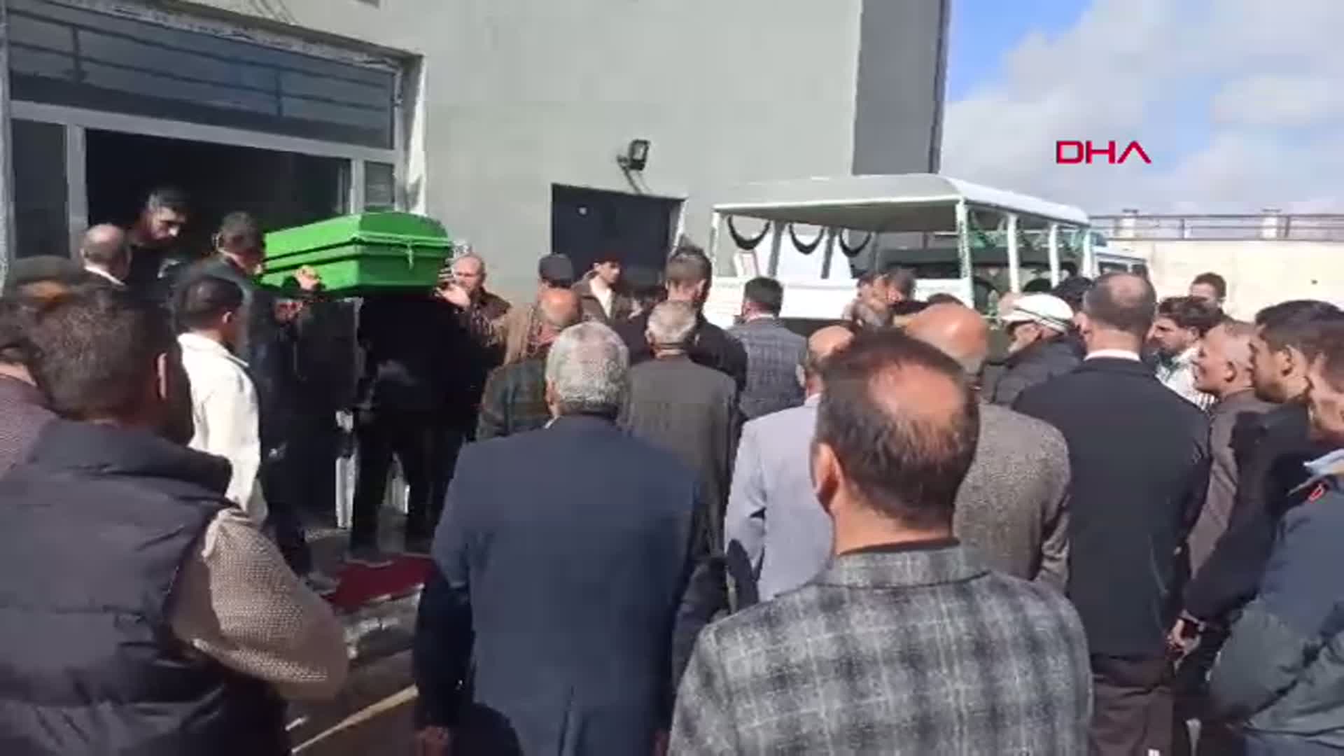 Van'da Acı Kayıp: Sokak Köpeklerinin Saldırısında 5 Yaşındaki Hamza Hayatını Kaybetti