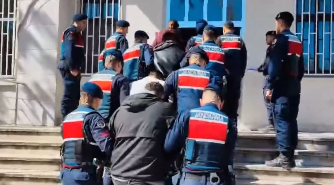Van ve Edirne'de Nefes Kesen Operasyon: 471 Kilo Uyuşturucuya El Konuldu, 5 Kişi Tutuklandı