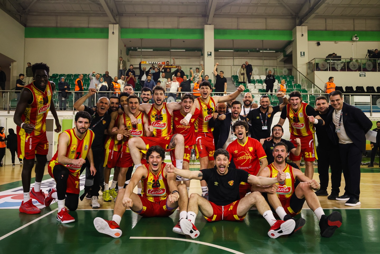 Göztepe'den Nefes Kesen Galibiyet: Yarı Final İçin Avantaj Sağladı!