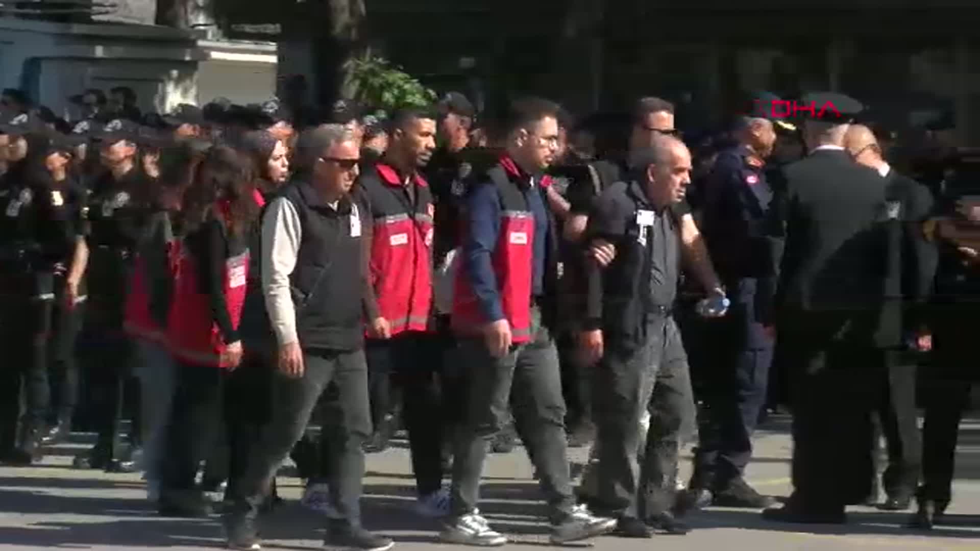 İzmir'deki Feci Kazada Şehit Düşen Polis Serkan Hızlı'ya Veda
