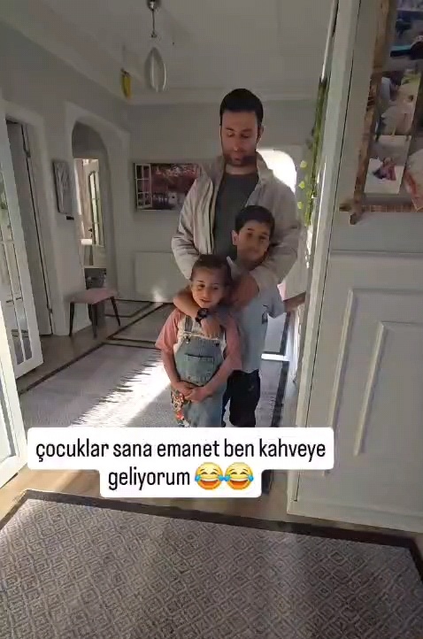 Kadın Muhtar Vaadini Yerine Getirdi: Bursa'da Roller Değişti, Kahve Kadınlara Erkekler Evlere!