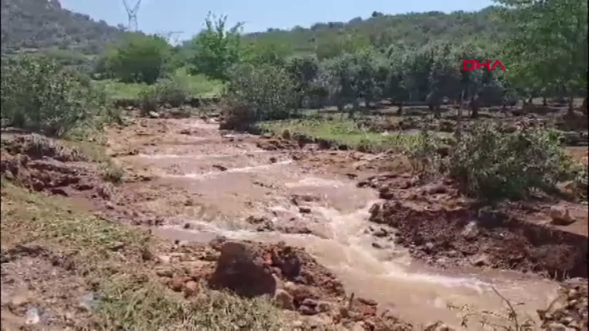Adana'da Sel Felaketi: Bir Can Kaybı, Yıkım ve Gözyaşı