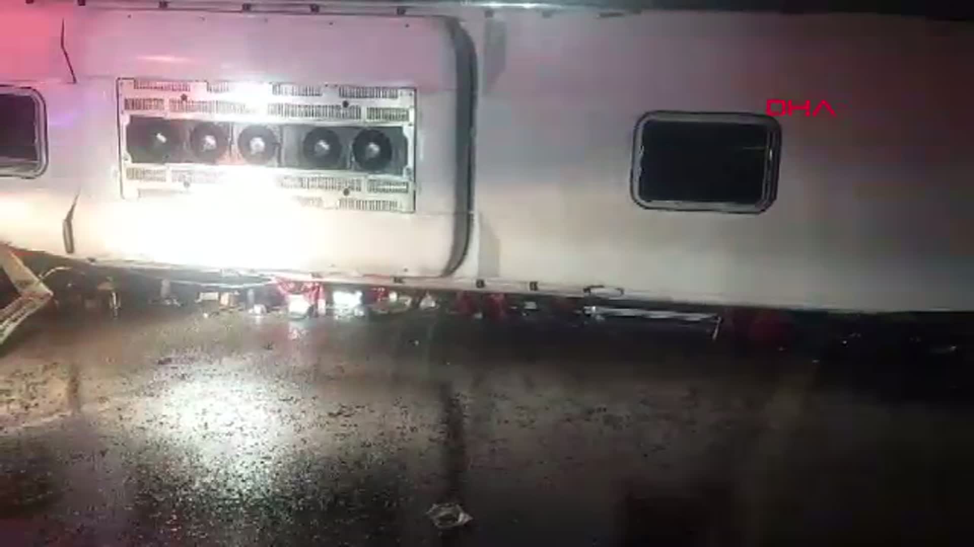 Balıkesir'de Otobüs Faciası: 3 Can Kaybı, 31 Yaralı