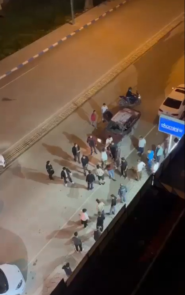 Osmaniye'de Kanlı Gece: Silahlı Kavga Kamerada, 2 Yaralı!