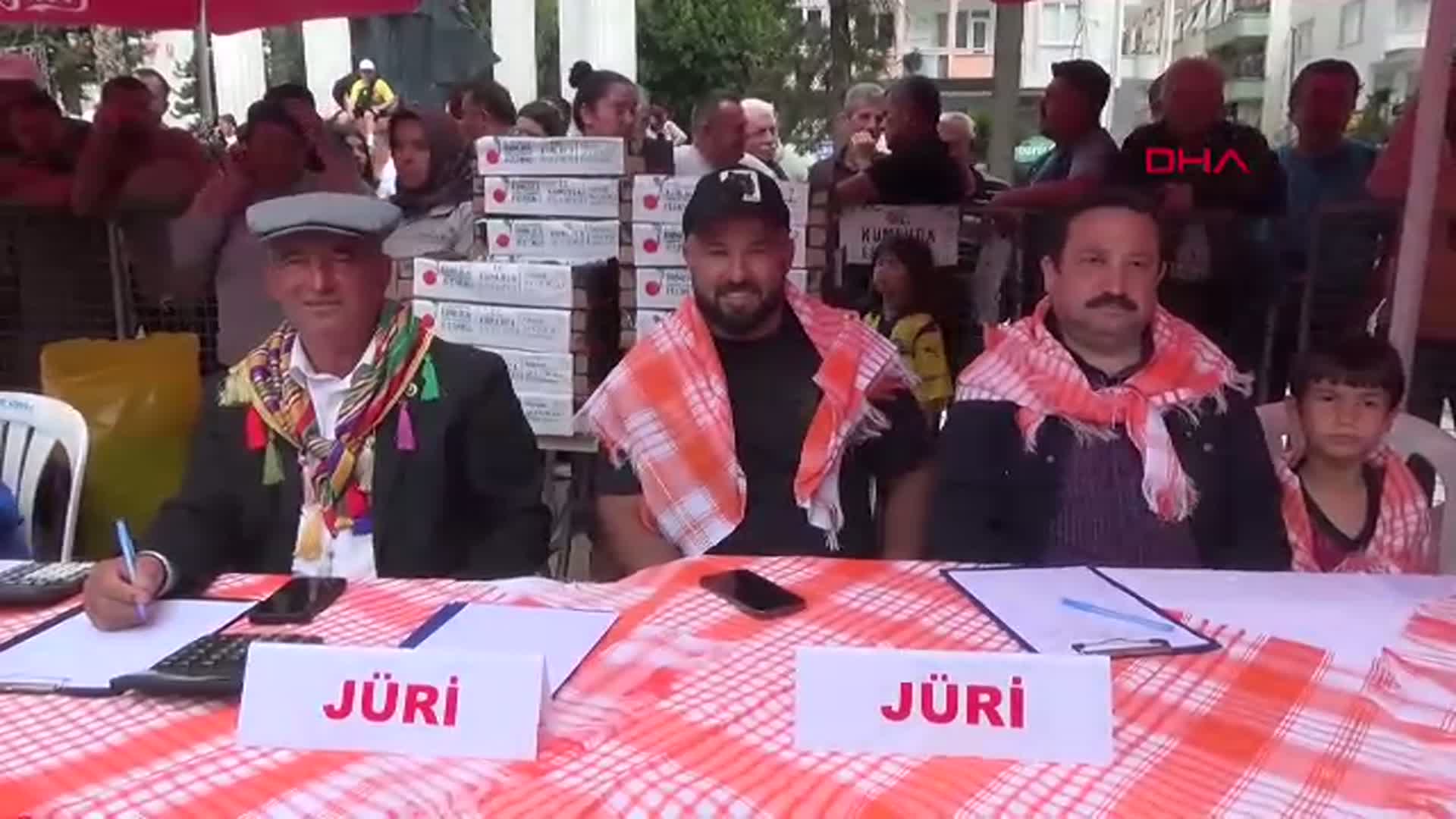 Acı Biberin Şampiyonları Belli Oldu: Kumluca'da Rekor Yarış!
