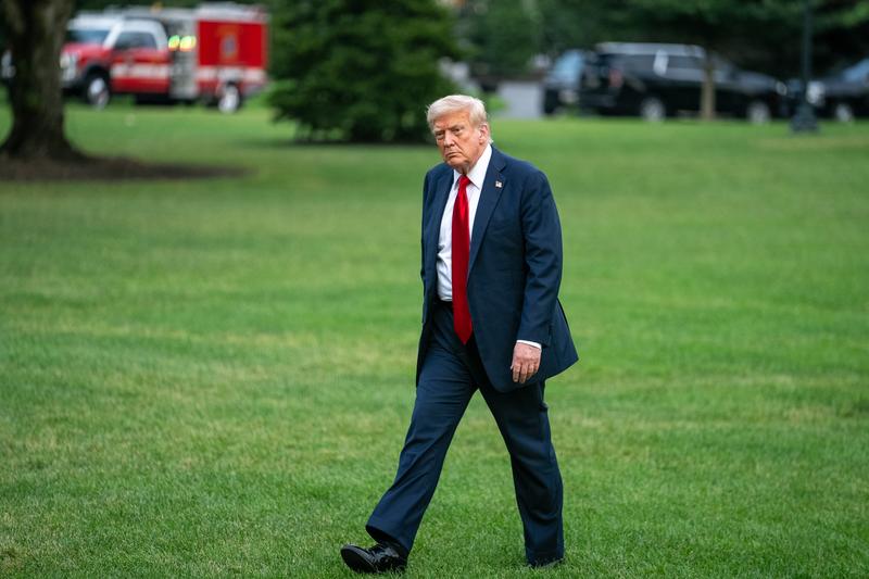 Trump'tan Çarpıcı Hürmüz Açıklaması: 'Bir Bakıma Korsanız'