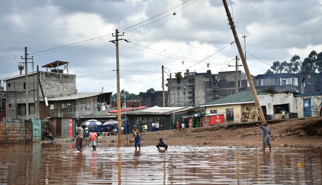 Kenya'da Felaket: Şiddetli Seller Can Aldı, Köprüler Yıkıldı