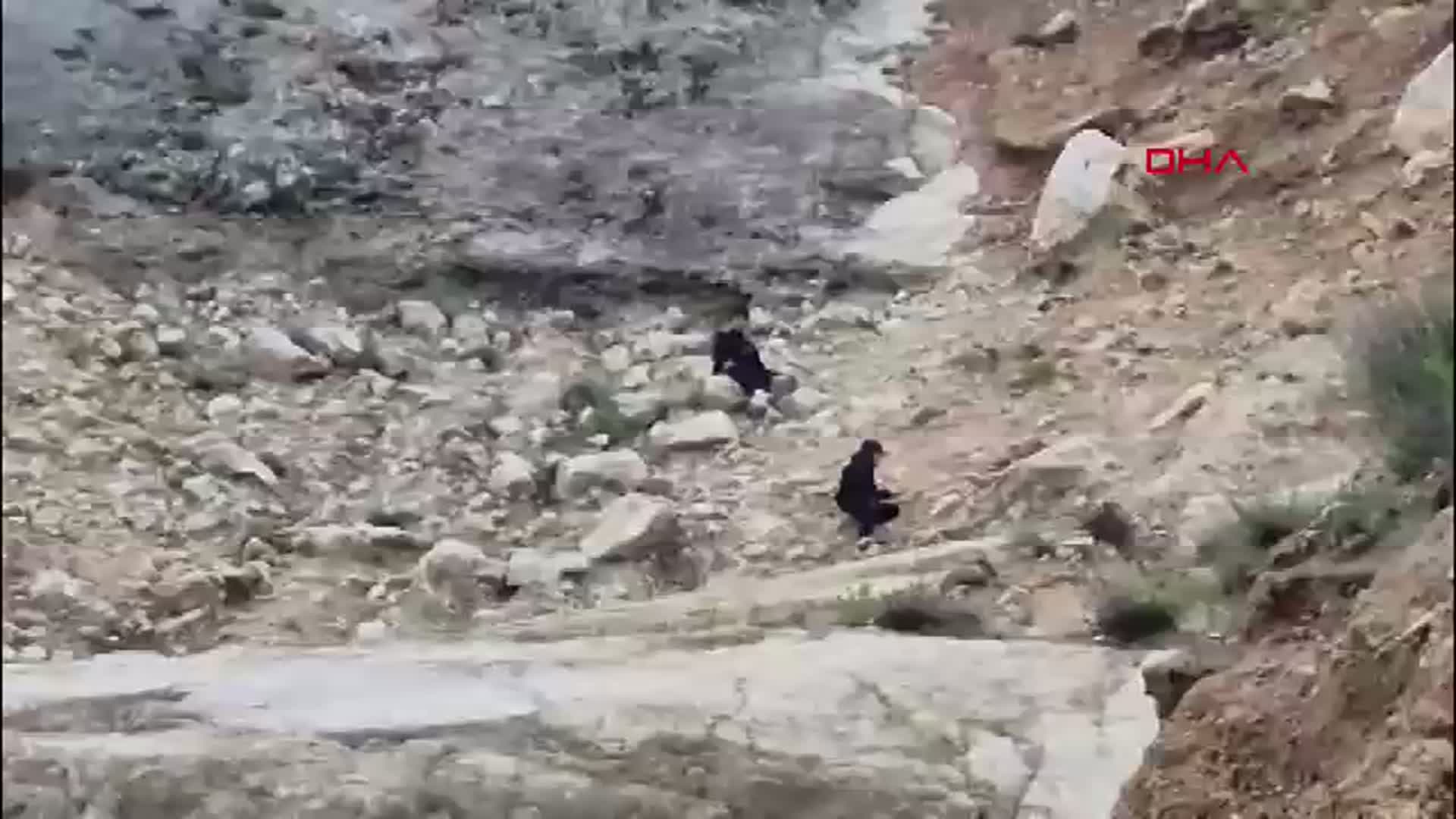 Isparta'da Dağlık Alanda Mahsur Kalan İki Çocuk, Ekiplerin Başarılı Operasyonuyla Kurtarıldı