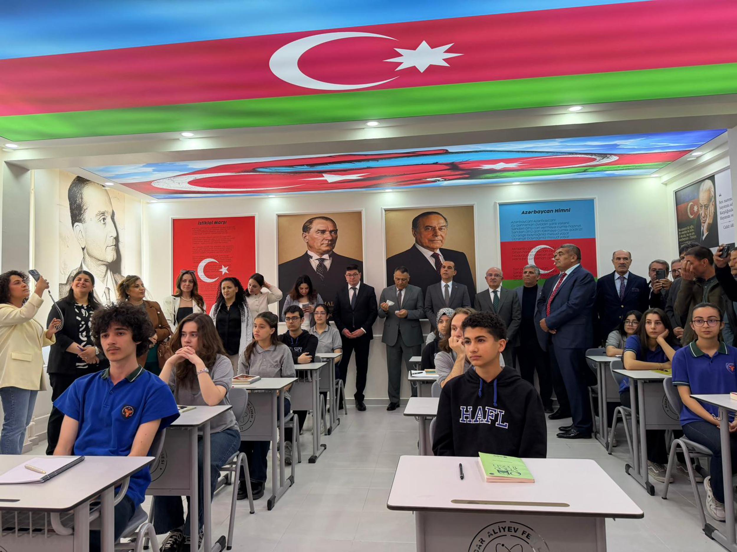 Iğdır'da 'İki Devlet Tek Millet' Ruhu Okul Sıralarına Taşındı