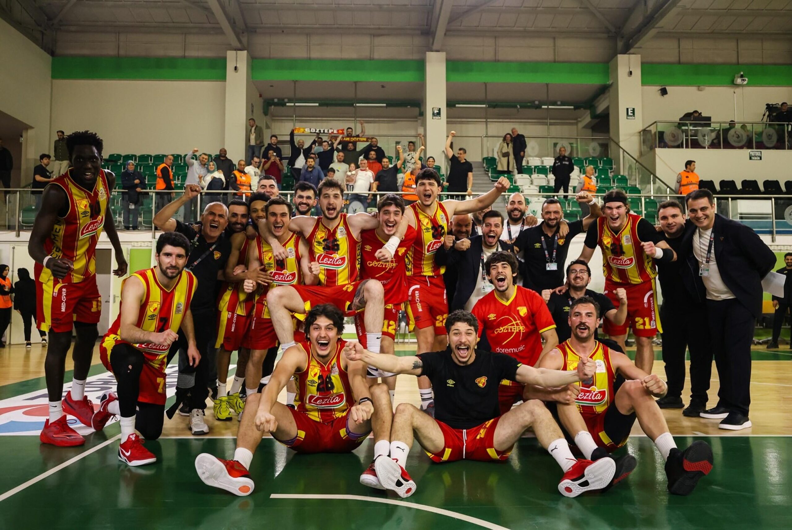 Göztepe Potada Yarı Finalde: Bandırma Karşılaşmasıyla Final Yolunda