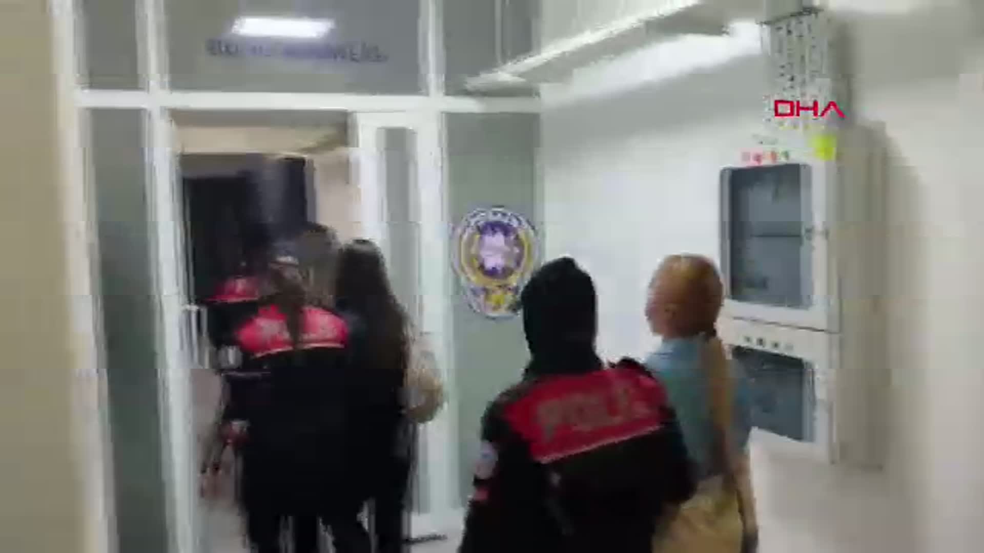 Ankara'da İnsan Ticareti Operasyonu: 47 Kadın Sınır Dışı Edildi, 29 Gözaltı