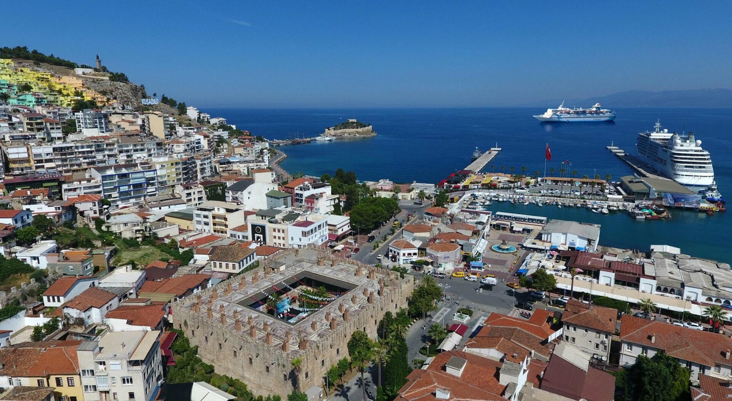 Kurban Bayramı Tatili Kuşadası'nı Coşturdu: Oteller Şimdiden Doldu!